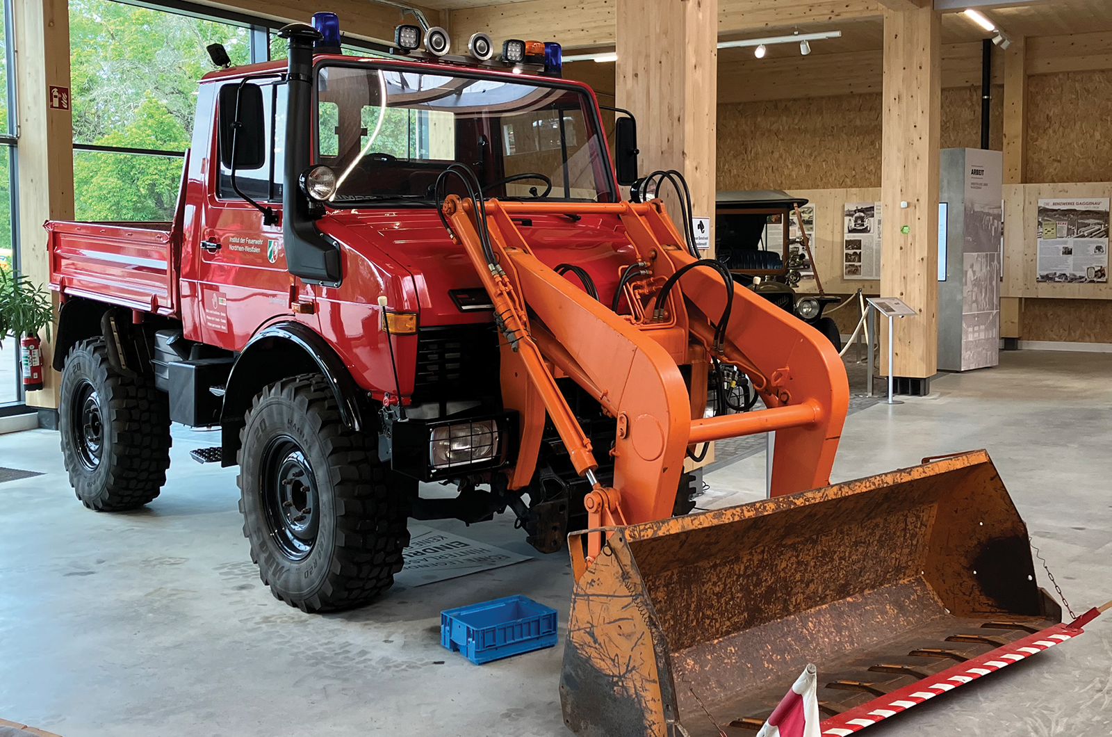 Classic & Sports Car – Classic shrine: Unimog Museum