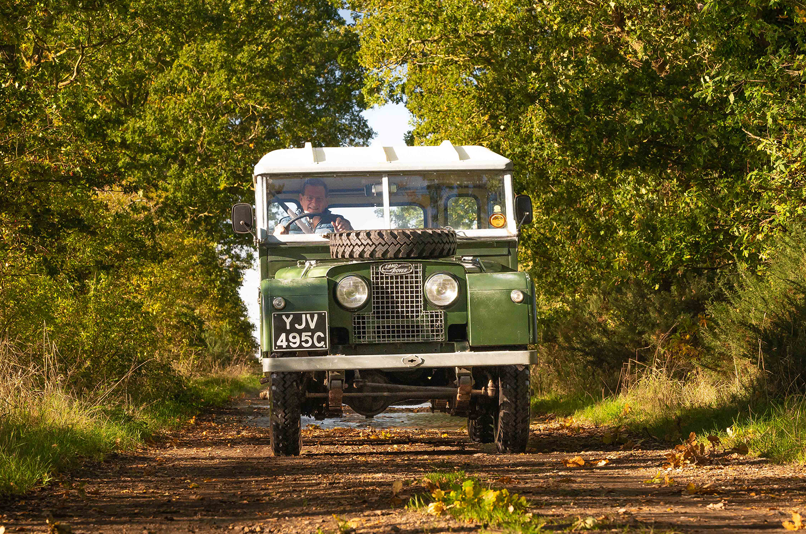 Classic & Sports Car – Also in my garage: handbuilt dolls’ houses