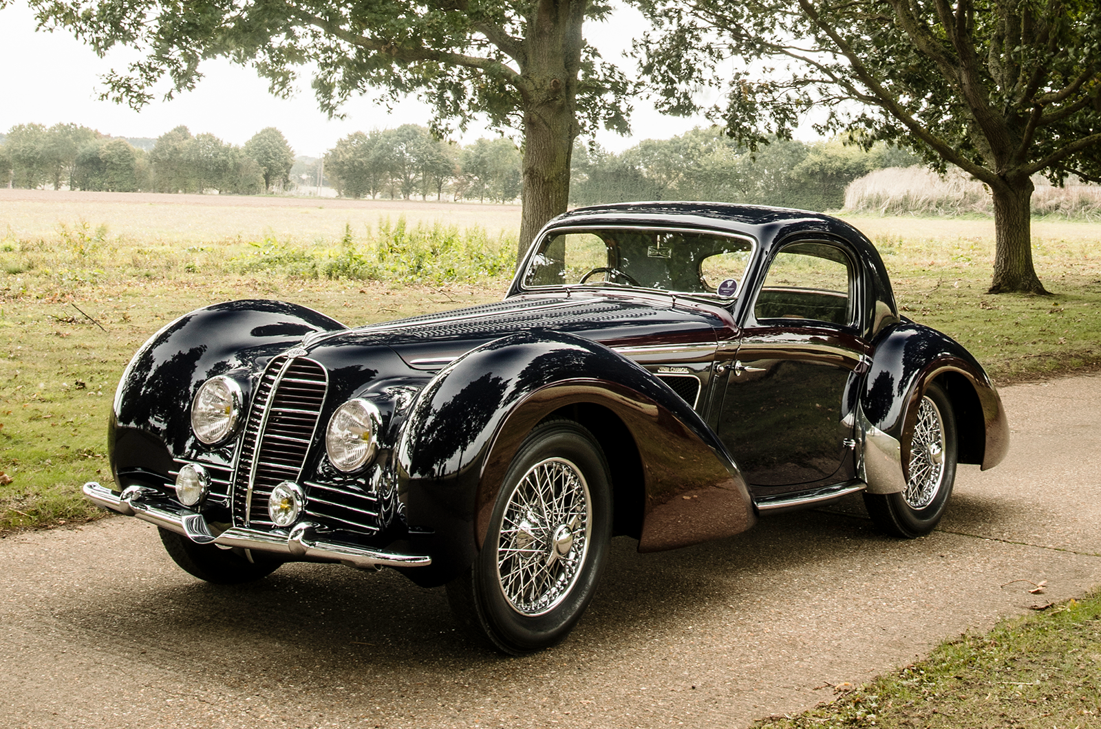 Classic & Sports Car – Delahaye Type 145: the retired racer turned chic coupé