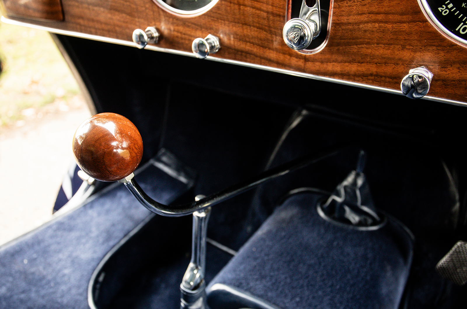 Classic & Sports Car – Delahaye Type 145: the retired racer turned chic coupé