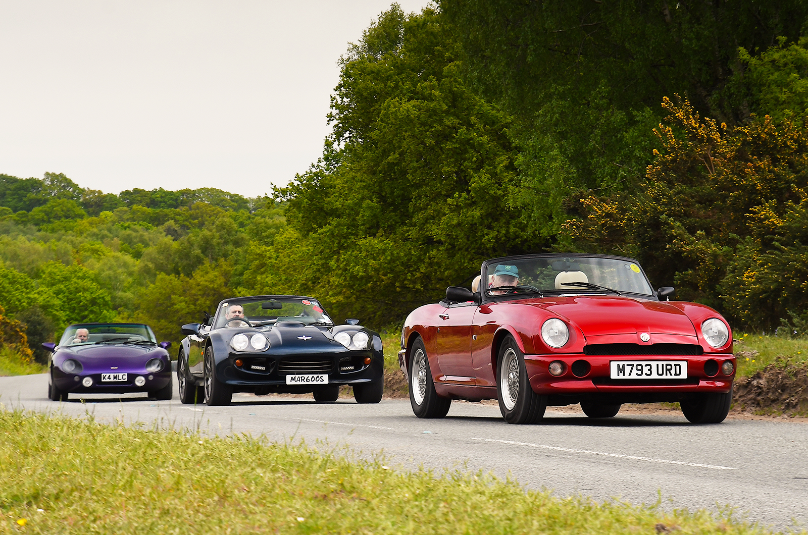 Classic & Sports Car – MG RV8 vs TVR Griffith vs Marcos Mantara: power to the people