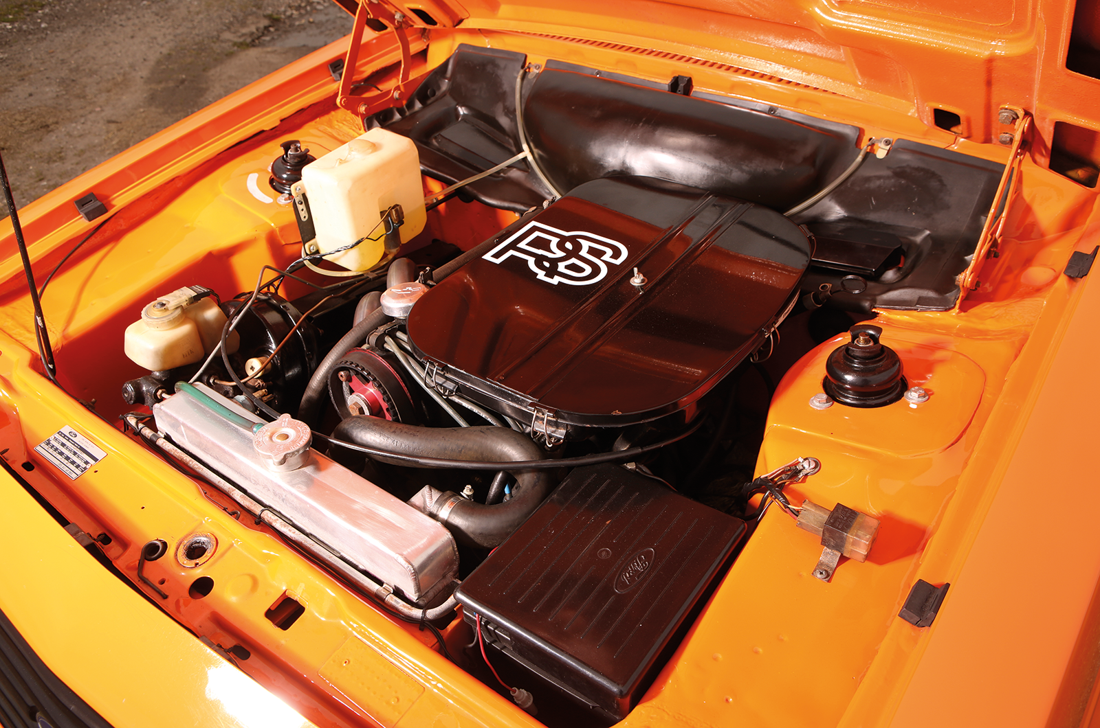 Classic & Sports Car – Ford Escort vs Hillman Avenger vs Vauxhall Firenza: hot hatch beaters