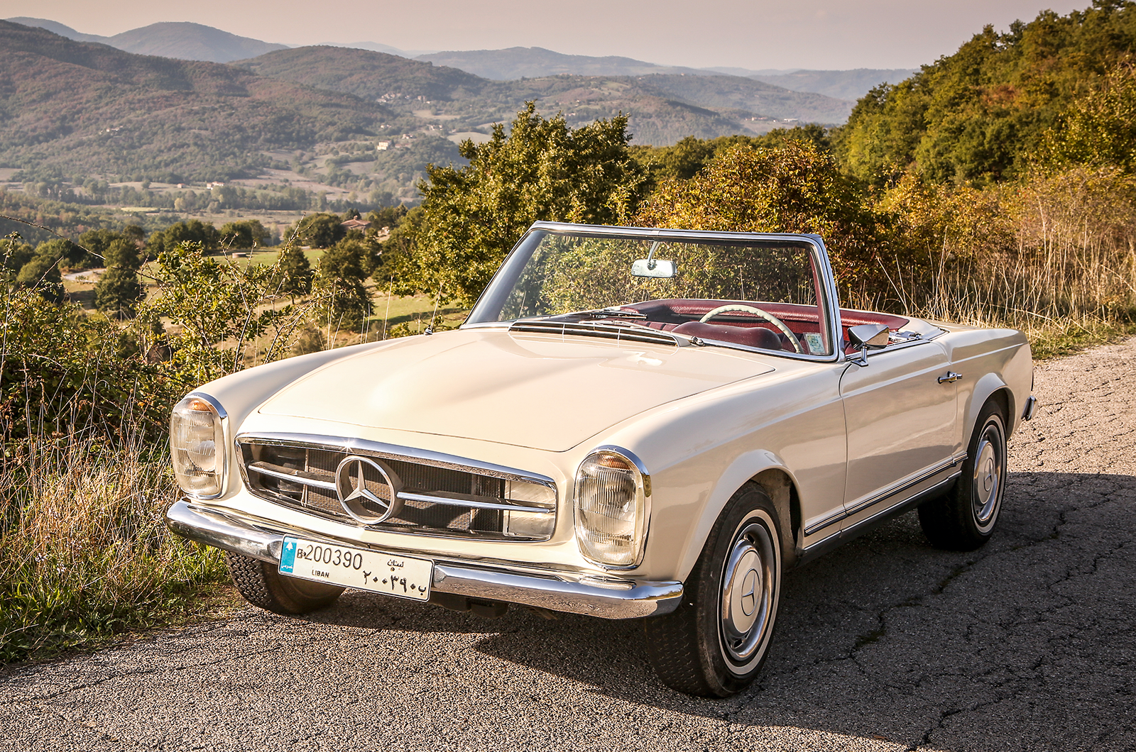 Classic & Sports Car – Mercedes-Benz 280SL Pagoda road trip: Middle Eastern adventures