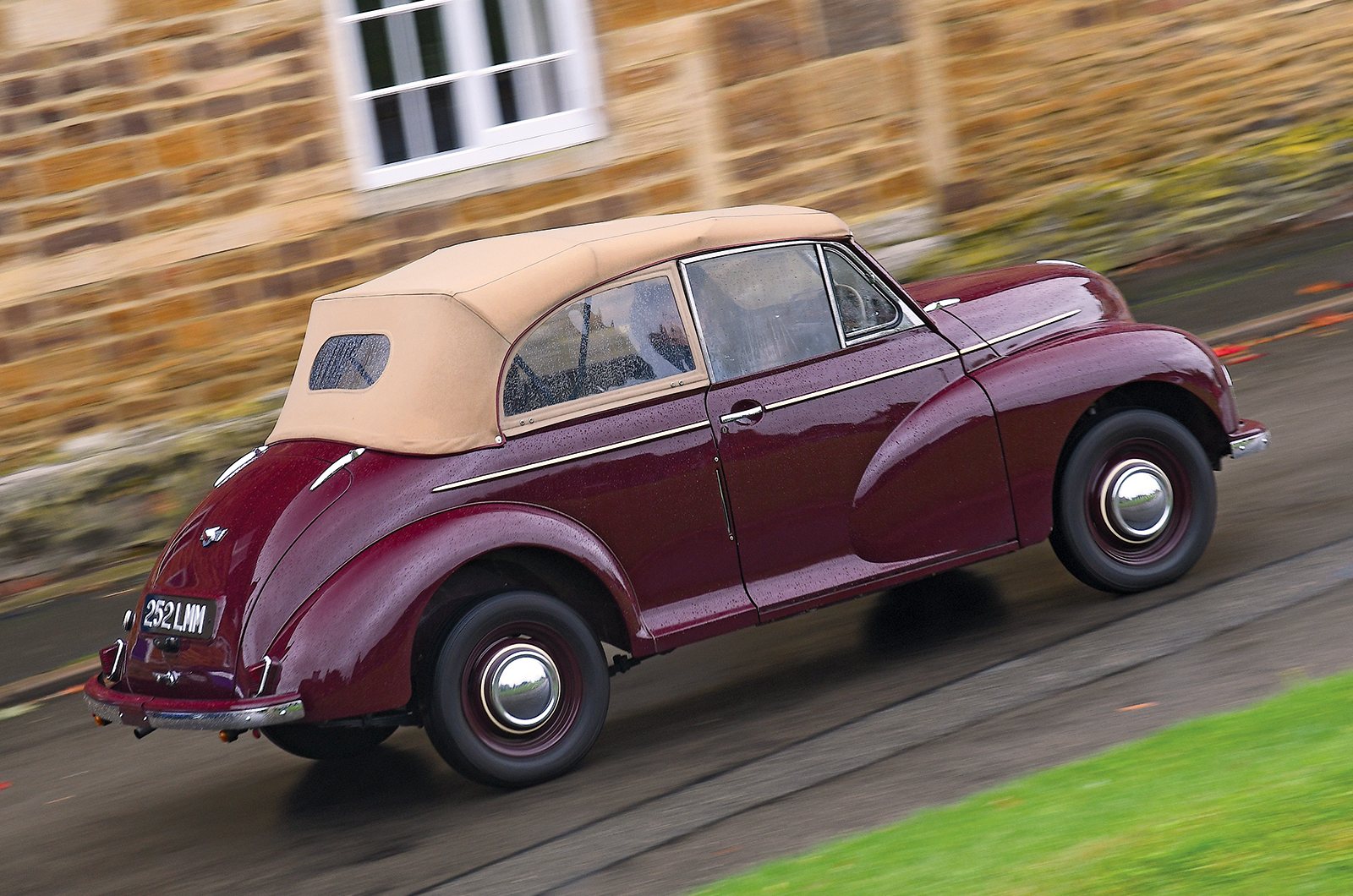 Classic & Sports Car – Morris Minor MM: how Alta added spark to the sidevalves