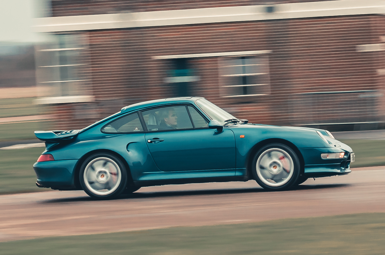 Classic & Sports Car – Porsche 911 turbo at 50: icons of the air-cooled era