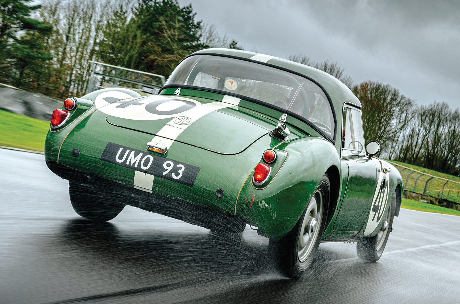 Classic & Sports Car – MGA Twin Cam: on track in an ex-works racer