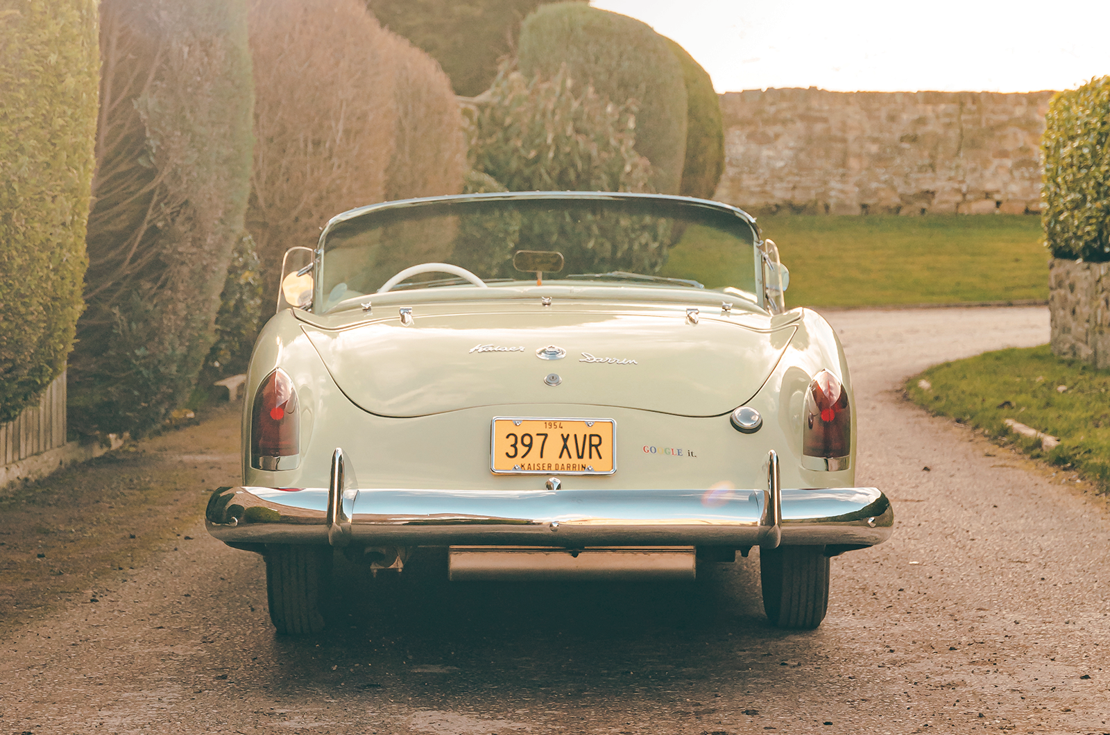 Classic & Sports Car – Kaiser-Darrin KF-161: slide and prejudice