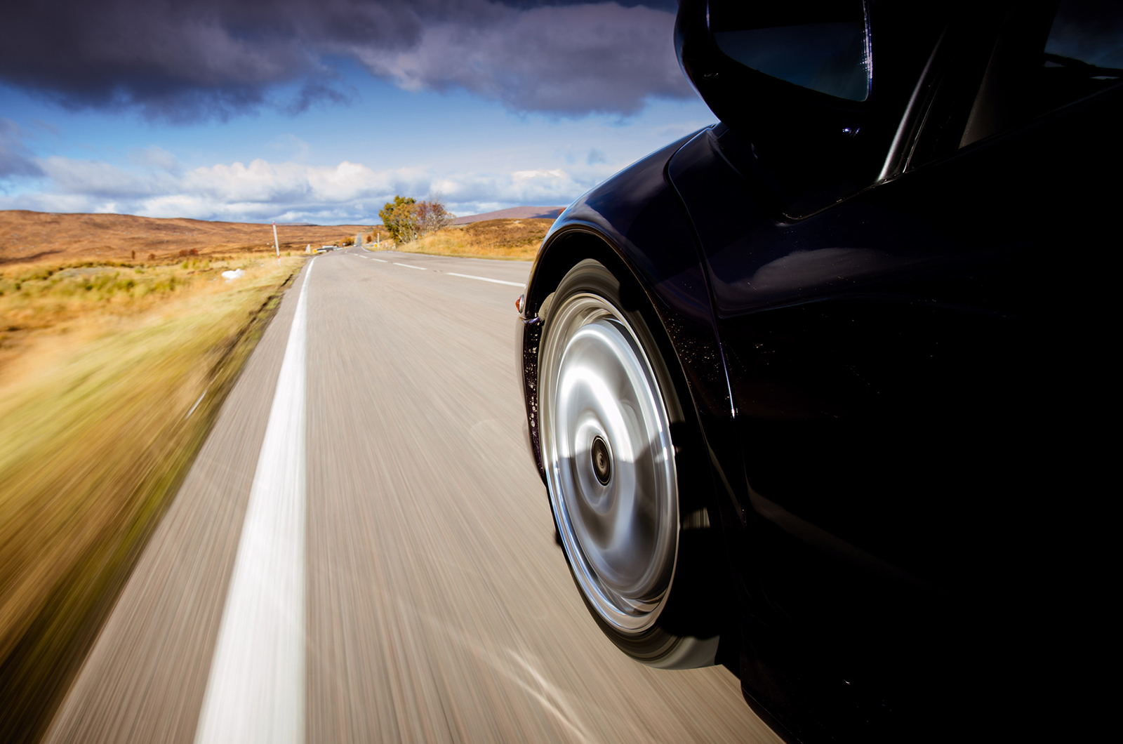 Classic & Sports Car – Lamborghini Diablo VT Roadster: Monarch of the Glen