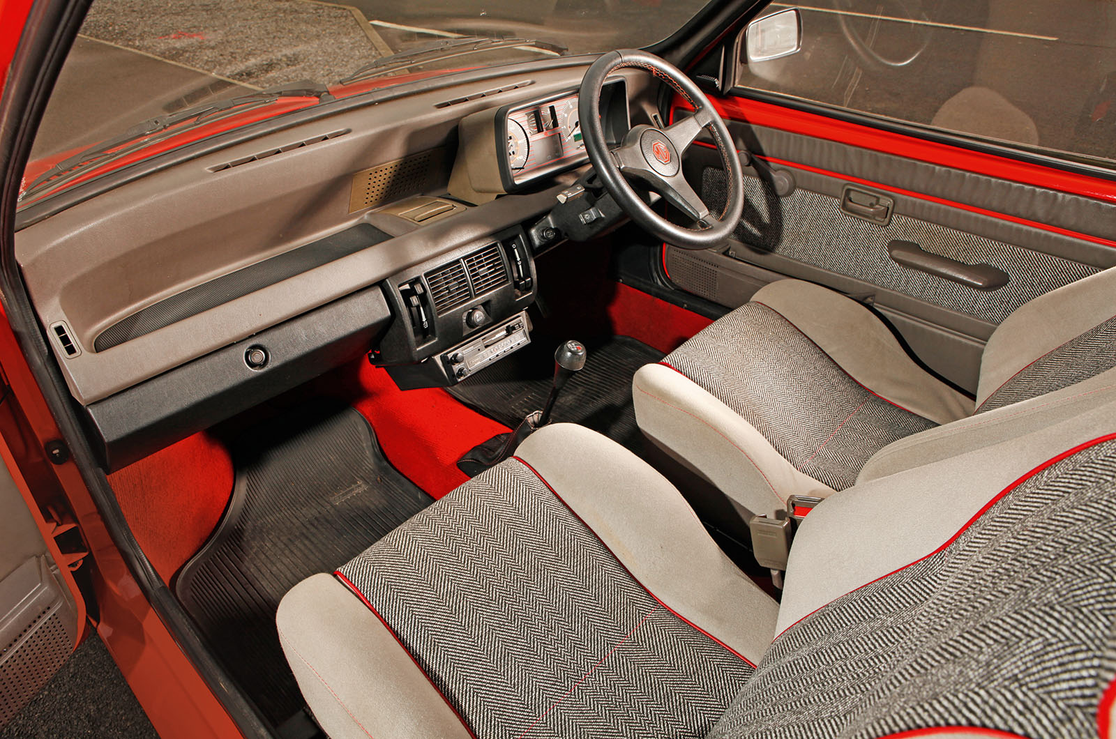 Classic & Sports Car – MG Metro, Maestro and Montego: Octagon’s renaissance