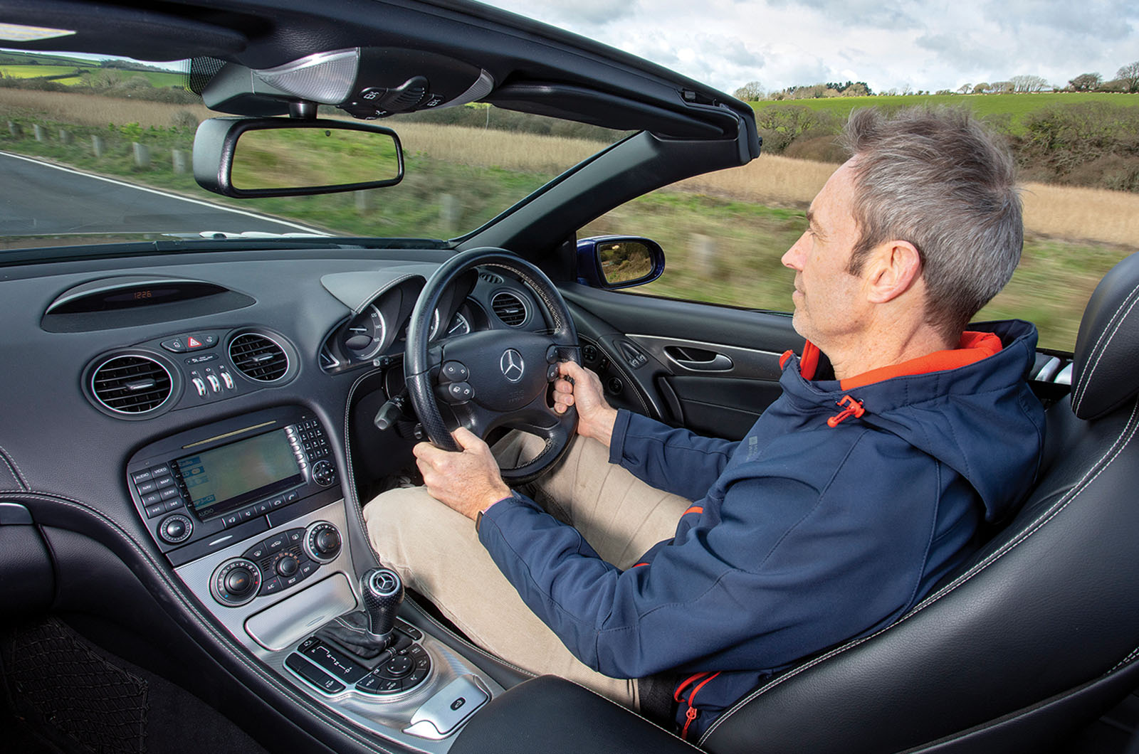 Classic & Sports Car – Buyer’s guide: Mercedes-Benz SL (R230)