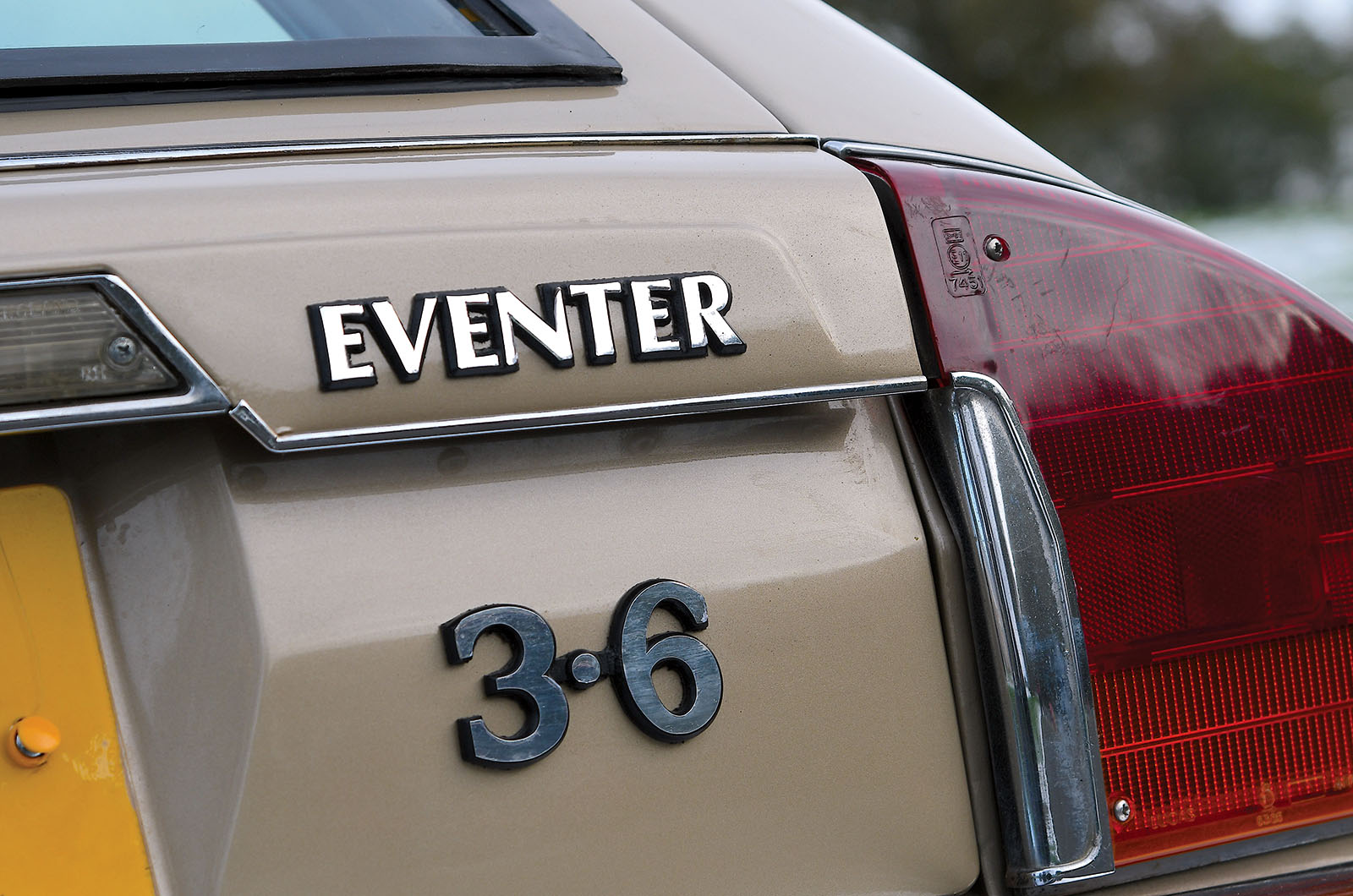 Classic & Sports Car – Jaguar XJ-S at 50: cream of the cats