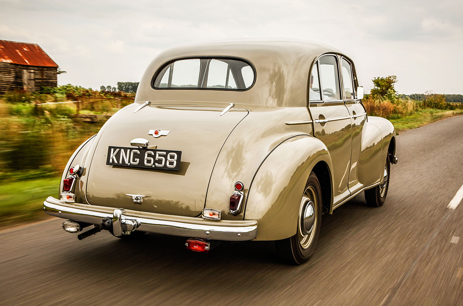 Classic & Sports Car – Morris Oxford vs Hillman Minx vs Austin Somerset: post-war Brits