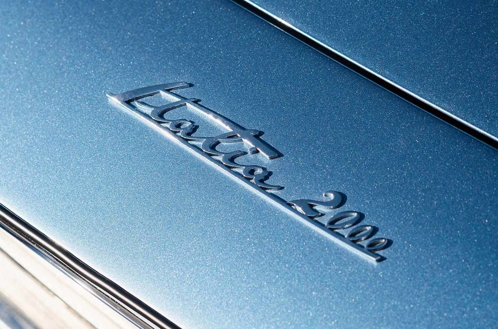 Classic & Sports Car – Triumph Italia 2000 vs Sunbeam Venezia: Latin lessons