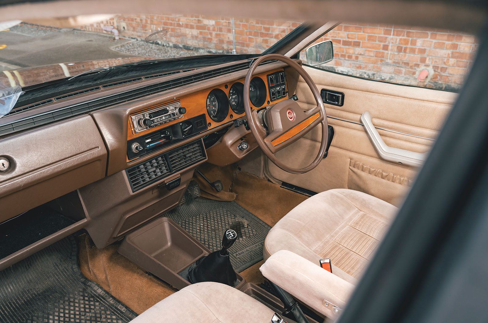 Classic & Sports Car – Austin vs Morris vs Wolseley vs Princess: British Leyland’s ADO71 family