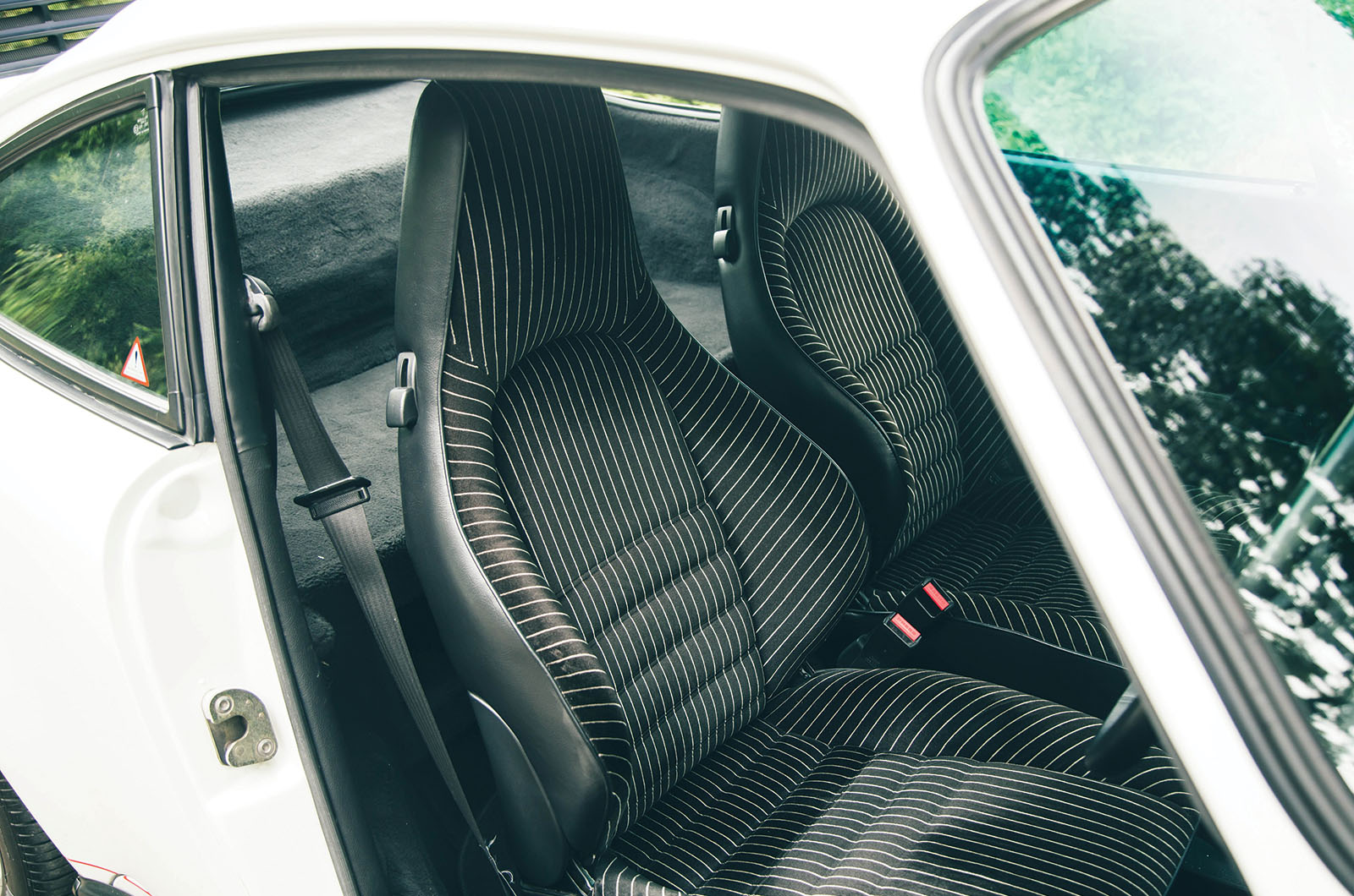 Classic & Sports Car – Porsche’s Club Sport family: light, and fantastic