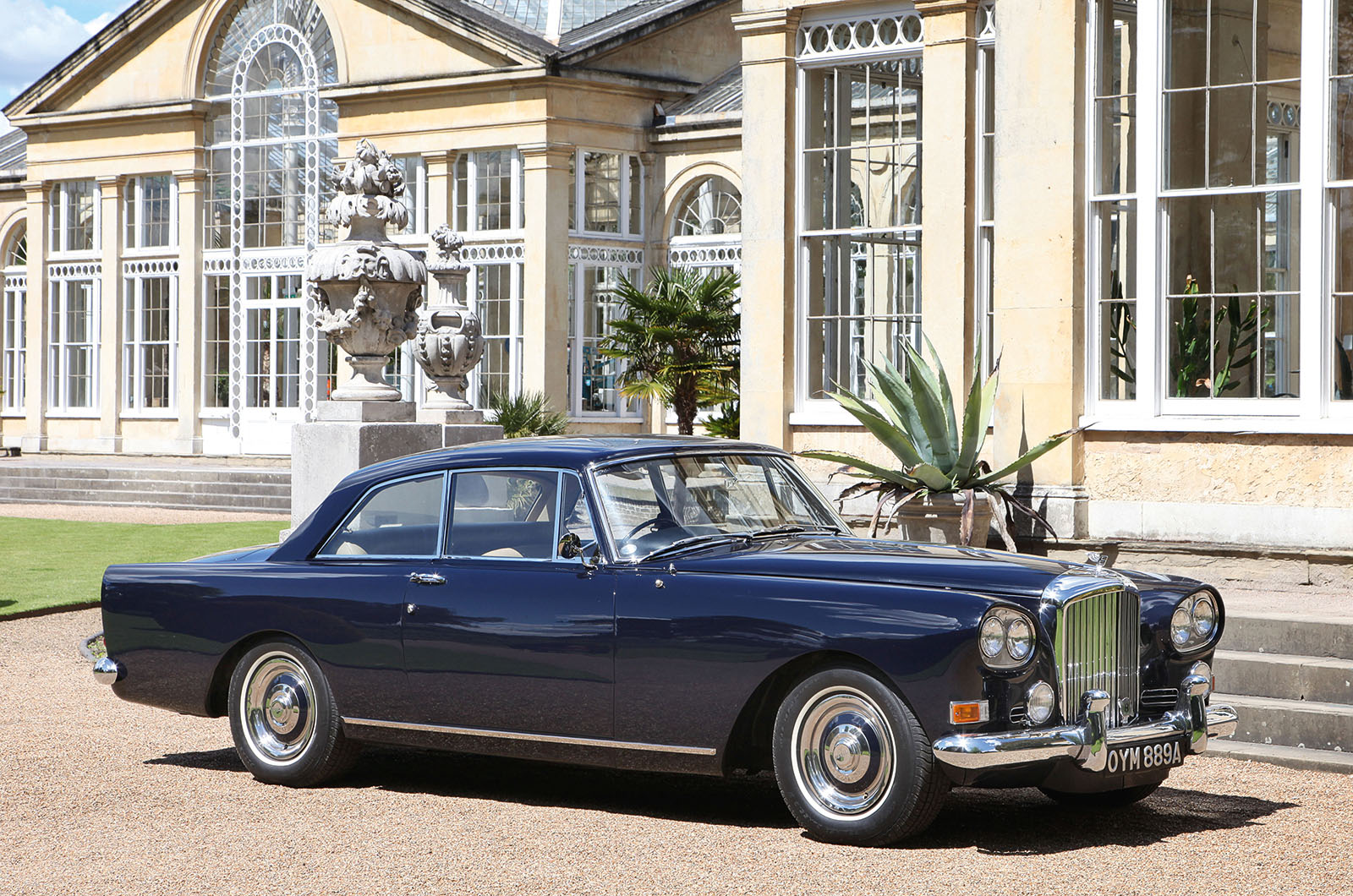 Classic & Sports Car – Bentley Continentals: style, speed and luxury