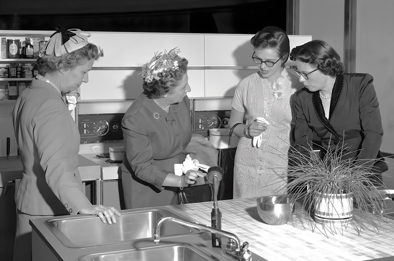 Classic & Sports Car – The women who changed the face of ’50s American cars