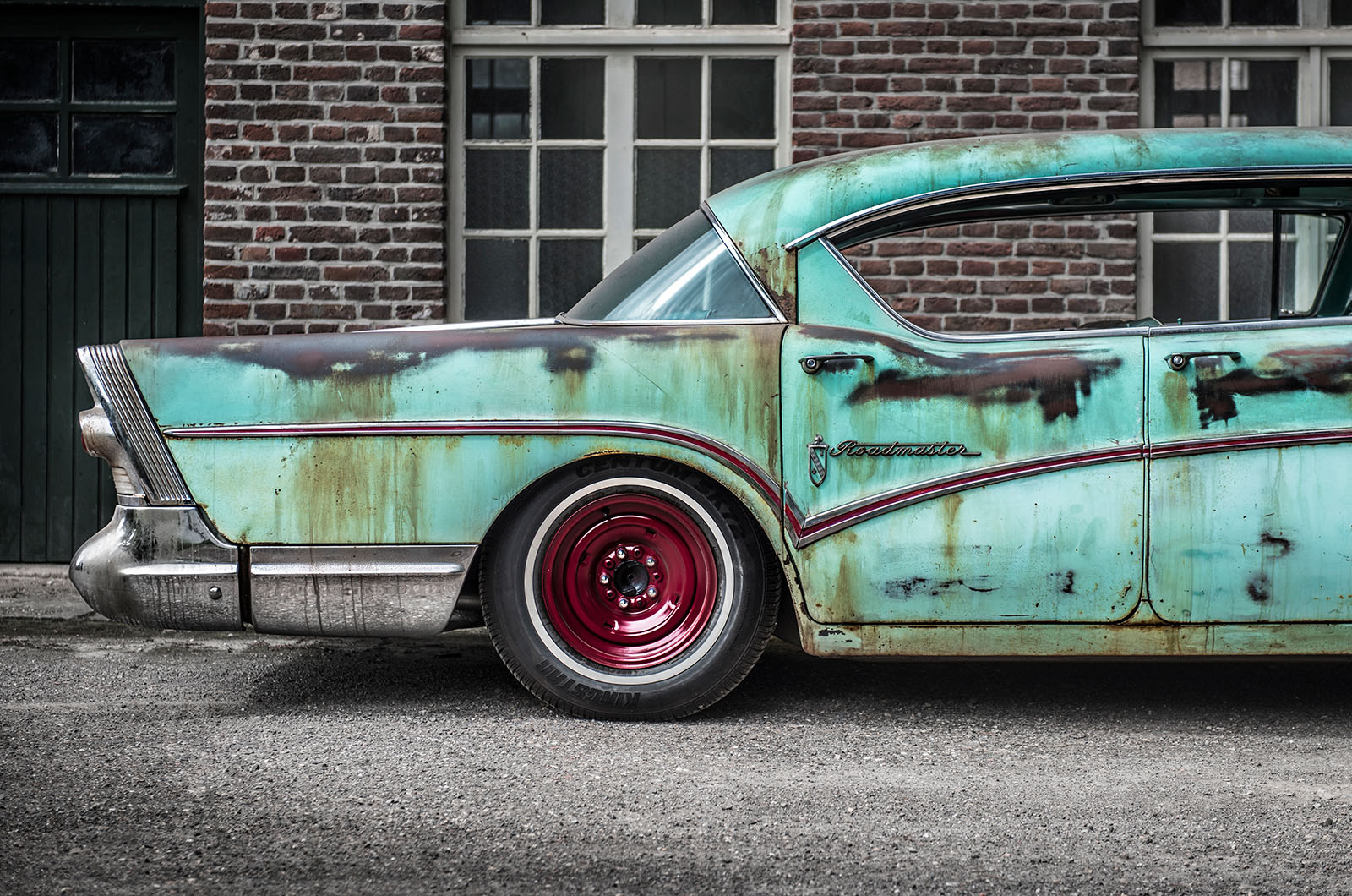 Classic & Sports Car – Lincoln, Buick and Packard: rust in peace