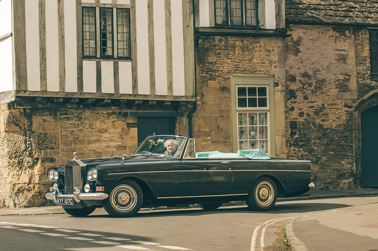 Classic & Sports Car – Rolls-Royce Silver Cloud III: Blow-Up’s star car