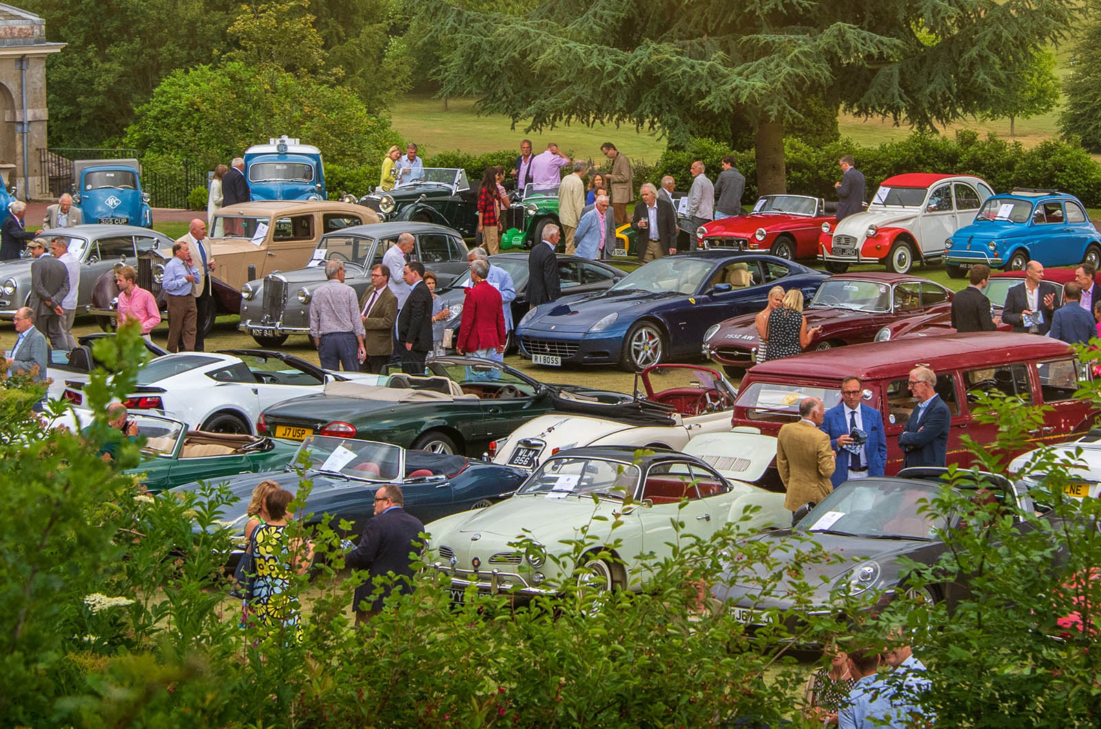 Classic & Sports Car – Go to the first RAC concours with Classic & Sports Car