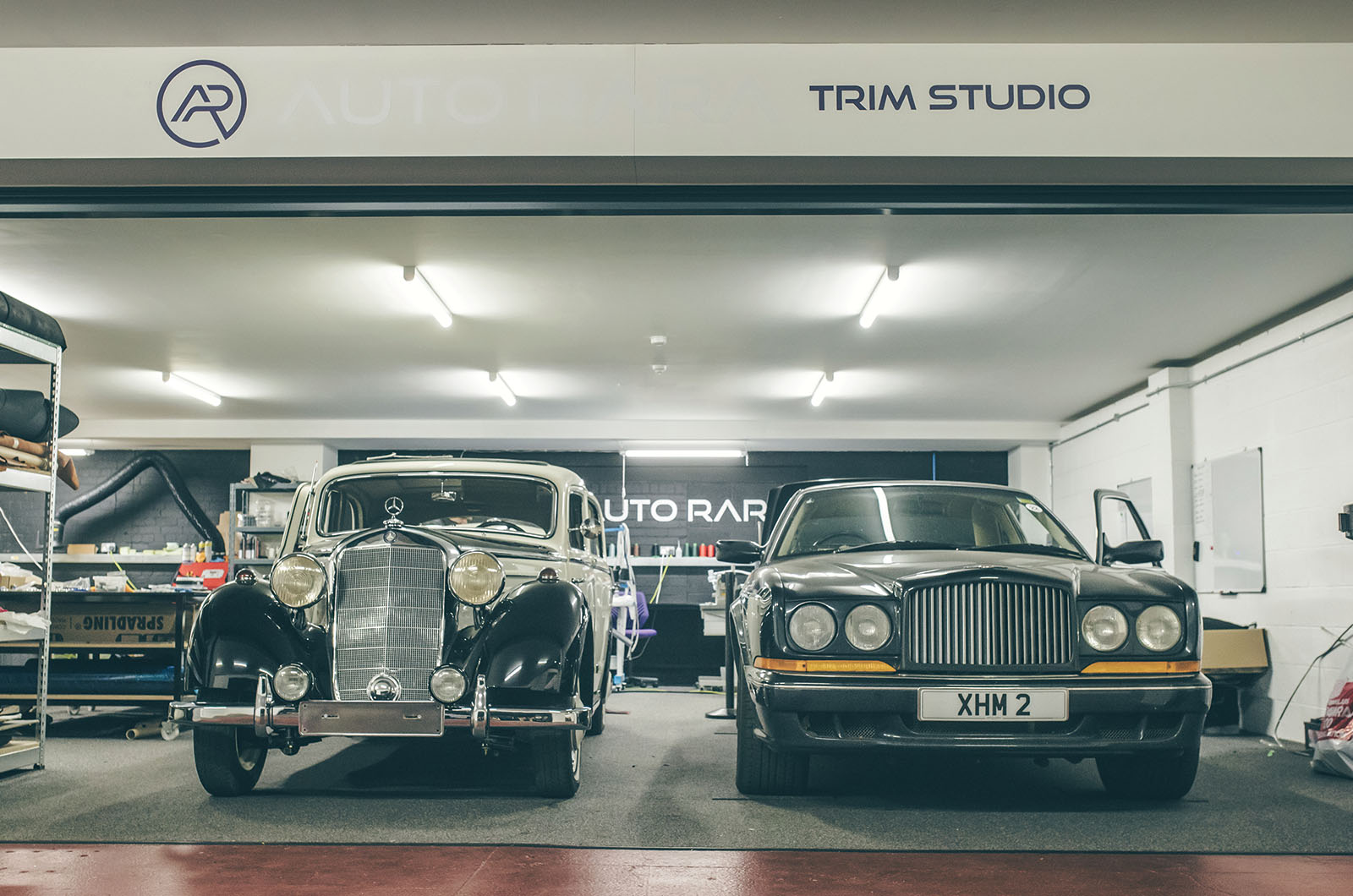 Classic & Sports Car – The specialist: Auto RARA