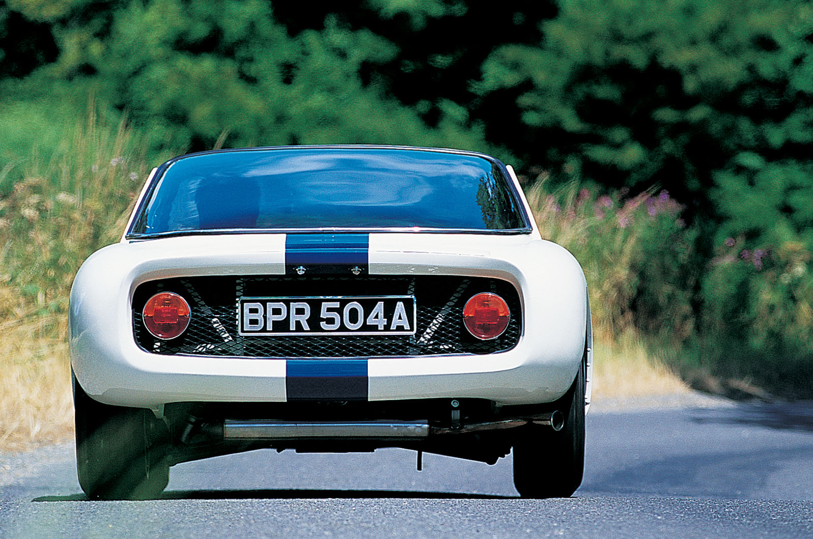 Classic & Sports Car – De Tomaso Vallelunga: mid-engined marvel