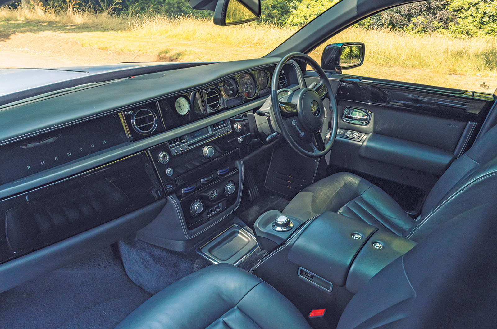 Classic & Sports Car – Rolls-Royce Phantom: 100 years at the top