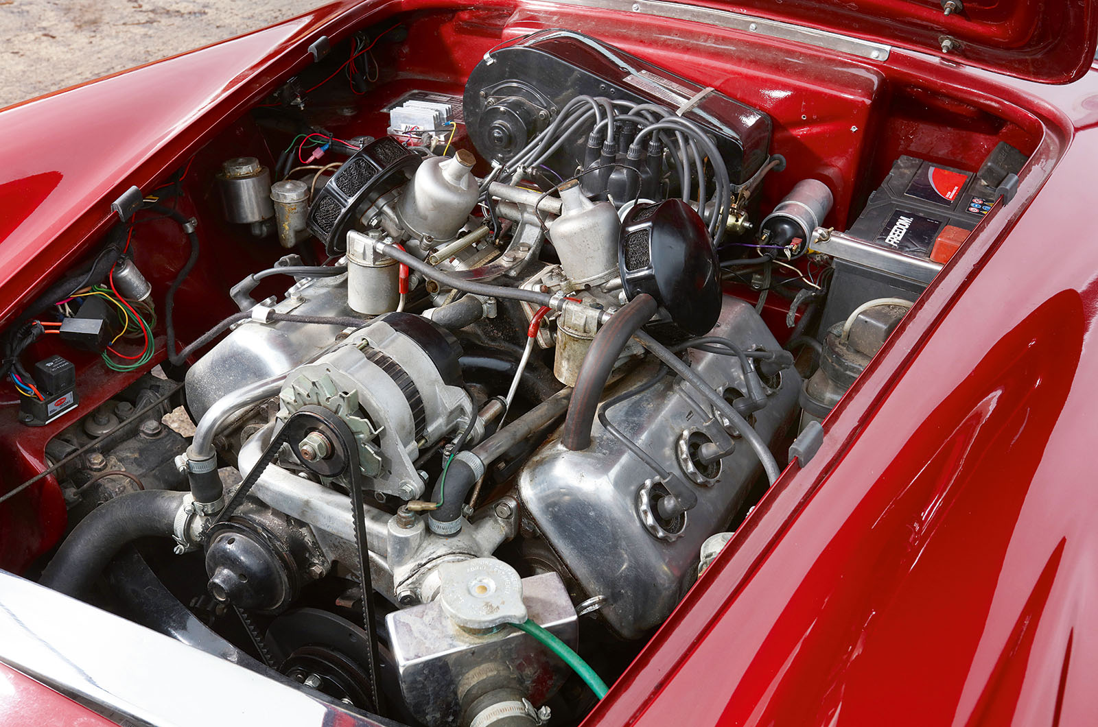 Classic & Sports Car – Daimler SP250 ‘Dart’: Edward Turner’s great ‘eight’