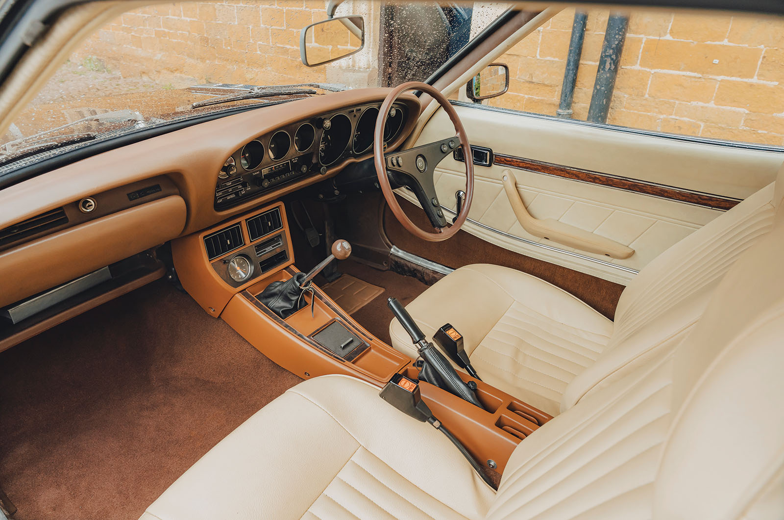 Classic & Sports Car – Ford Capri II vs Toyota Celica vs Vauxhall Firenza: style on a budget