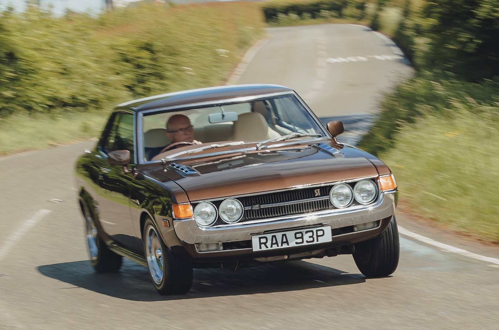 Classic & Sports Car – Ford Capri II vs Toyota Celica vs Vauxhall Firenza: style on a budget