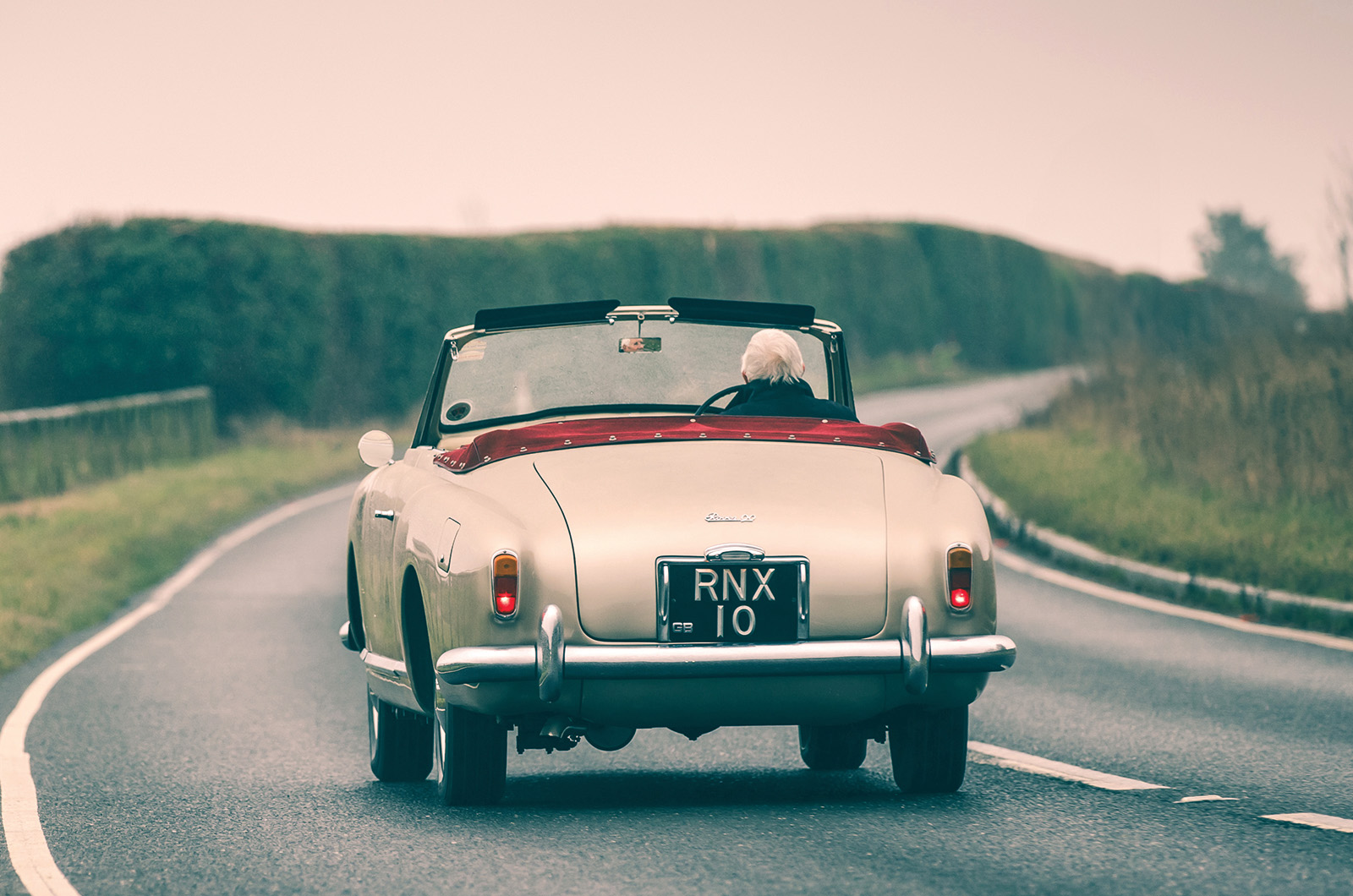 Classic & Sports Car – Rover 90: Pinin Farina and Mulliner’s unique cabriolet