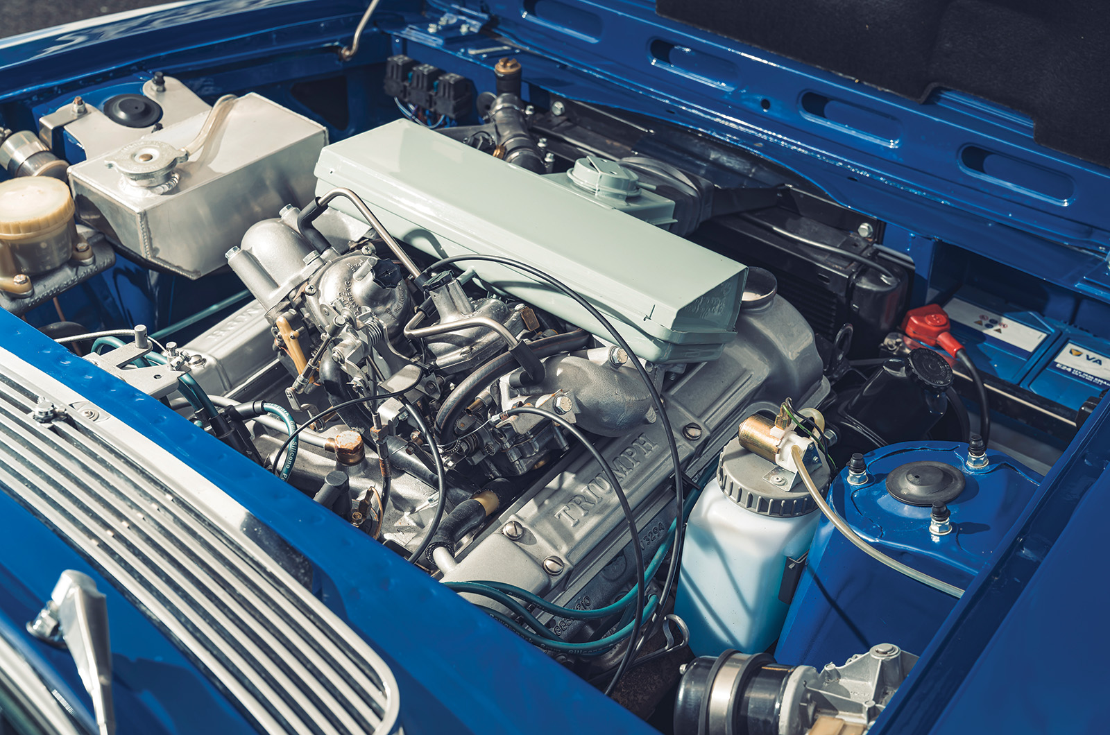 Classic & Sports Car – Best of British V8s: a royal rumble