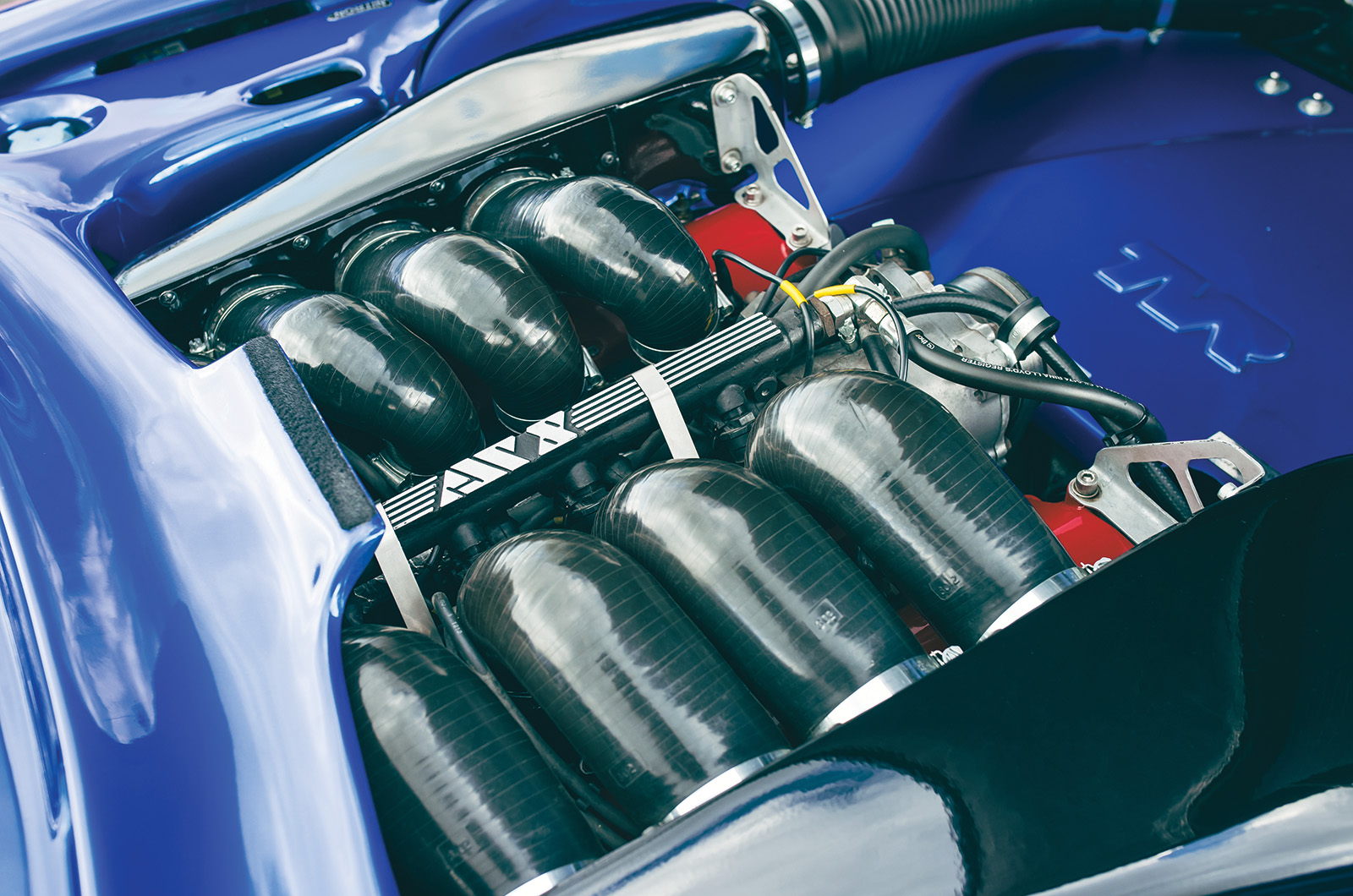 Classic & Sports Car – Best of British V8s: a royal rumble