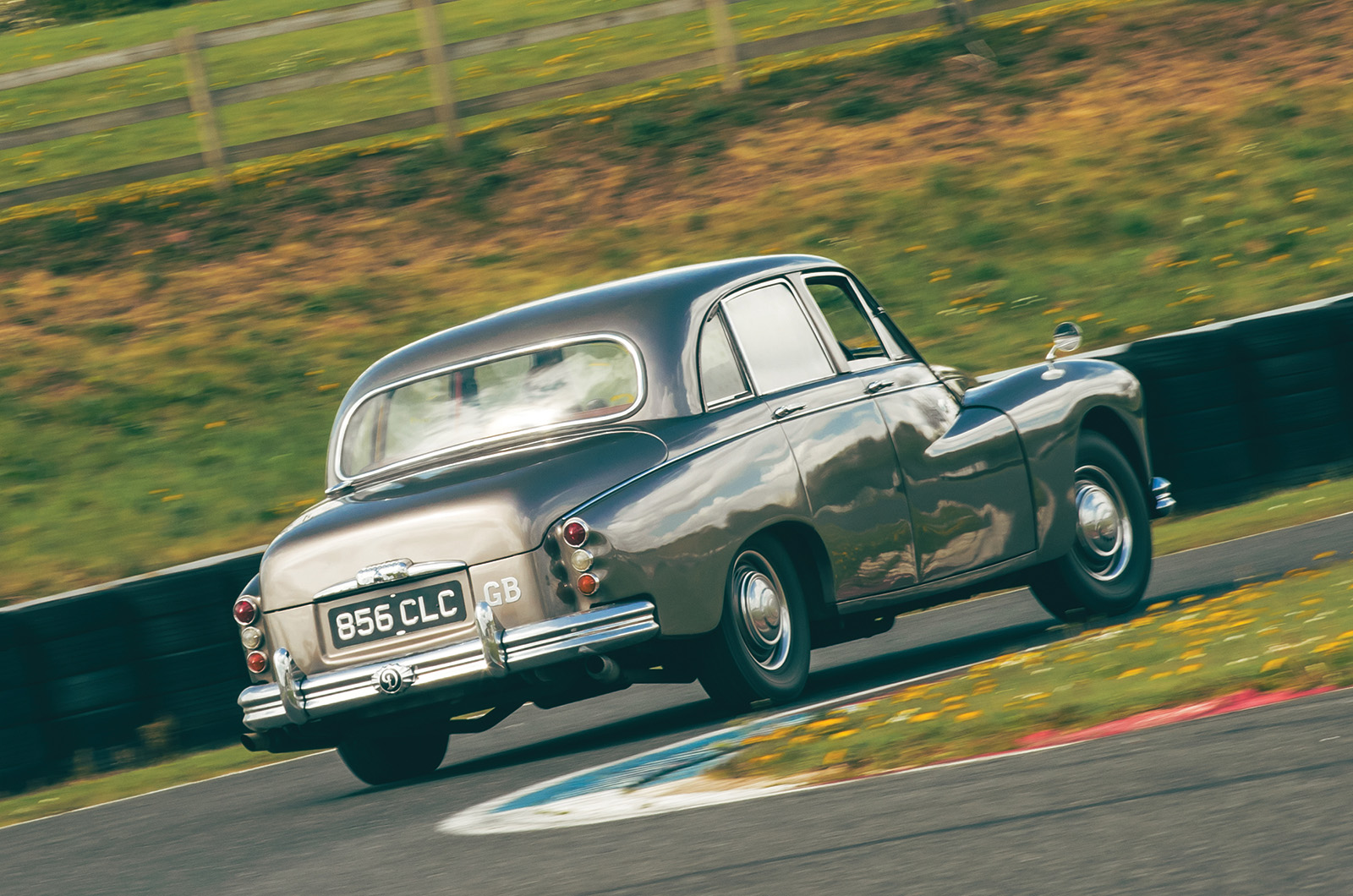 Classic & Sports Car – Best of British V8s: a royal rumble