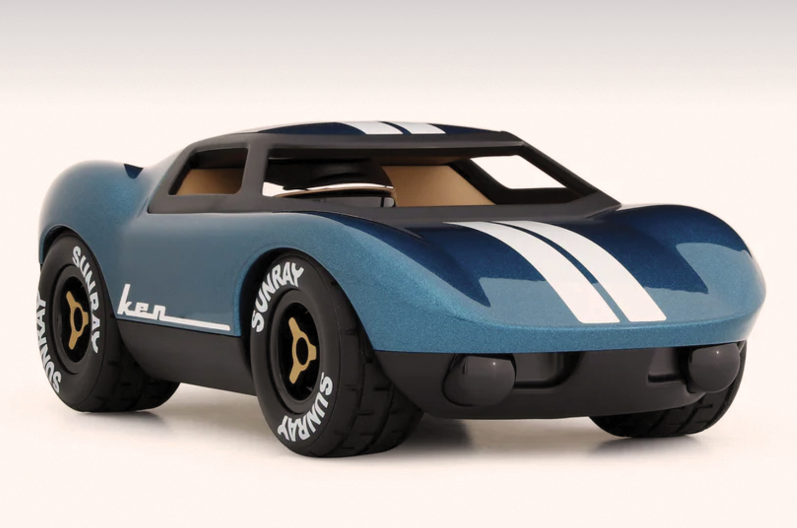 Classic & Sports Car Christmas Gift Guide 2025