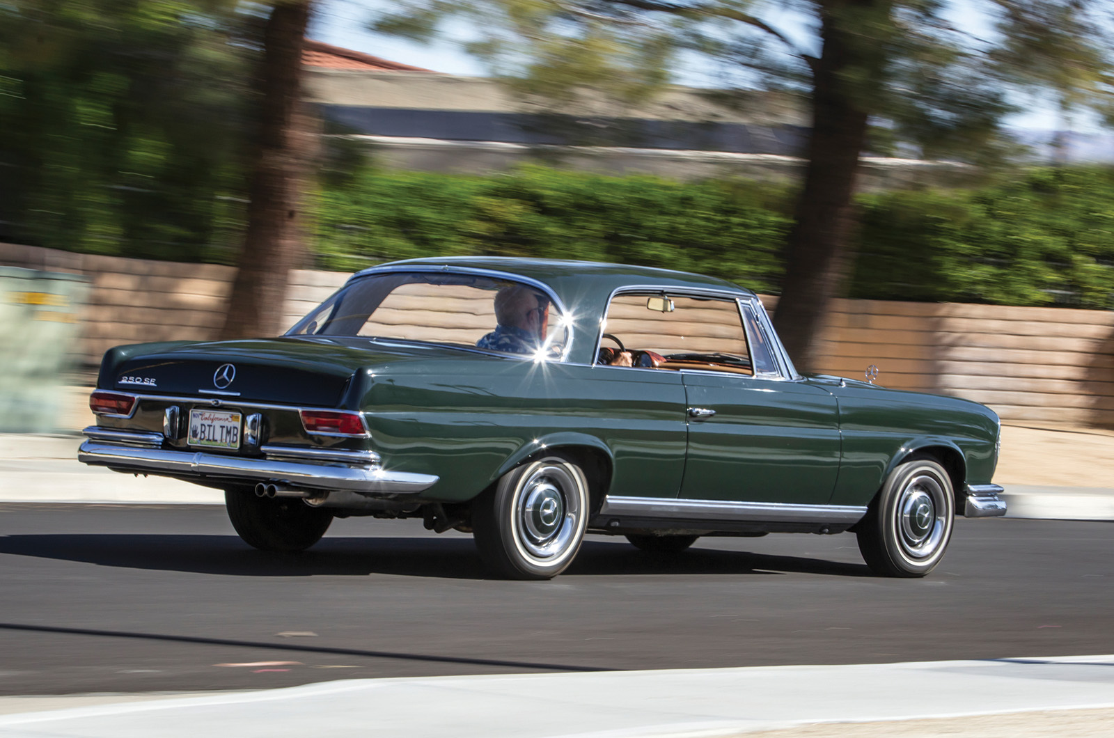 Classic & Sports Car – Buick Riviera vs Mercedes-Benz 250SE Coupé: cut to shape