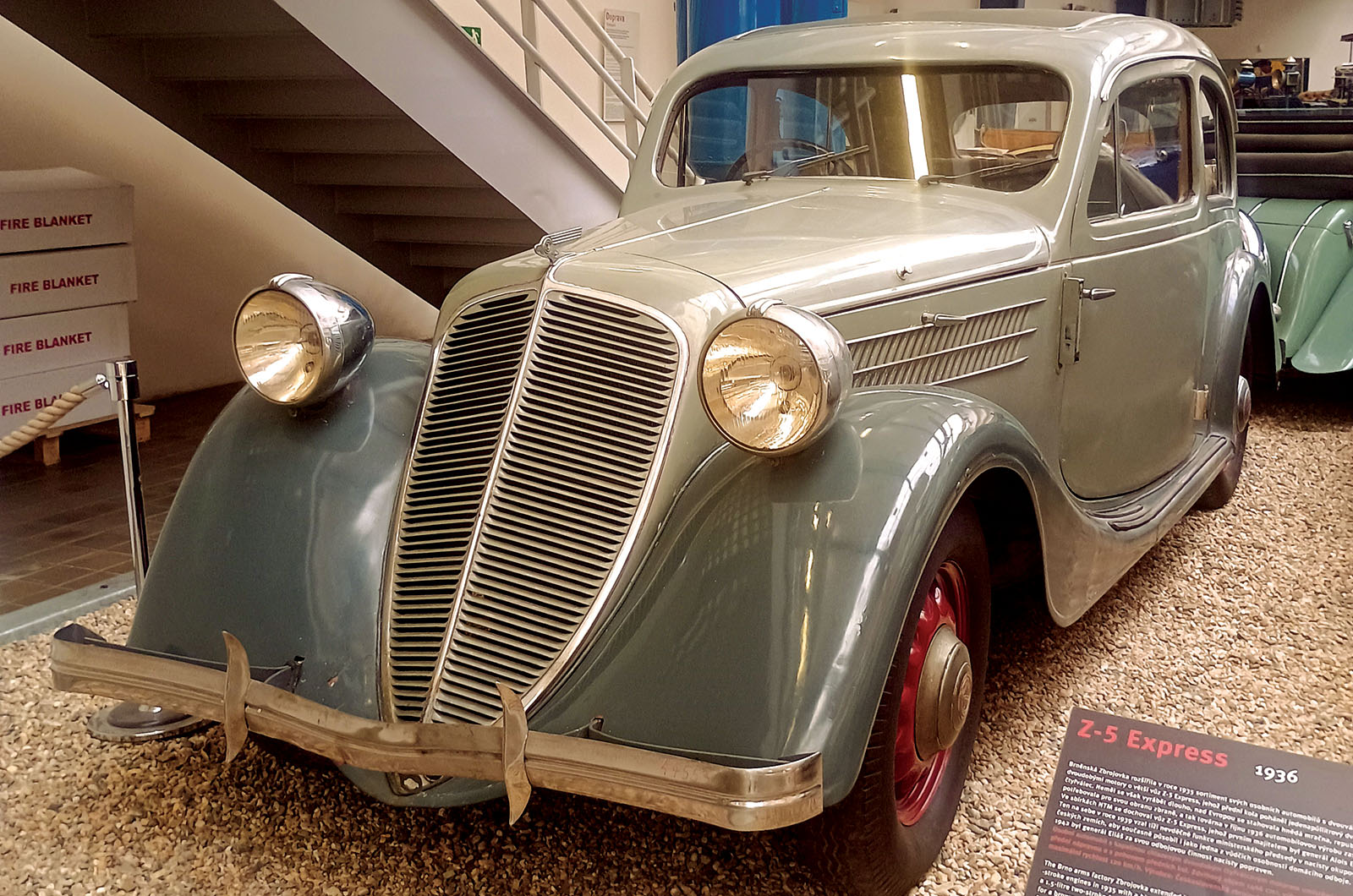 Classic & Sports Car – Classic shrine: National Technical Museum