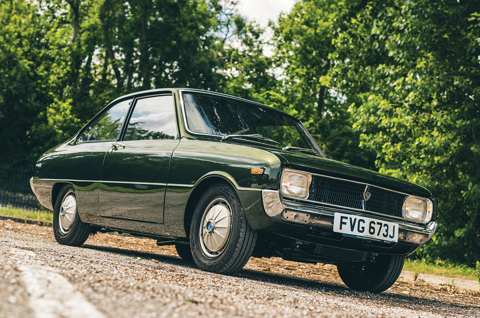 Classic & Sports Car – Mazda R100 Coupé: quiet revolutionary