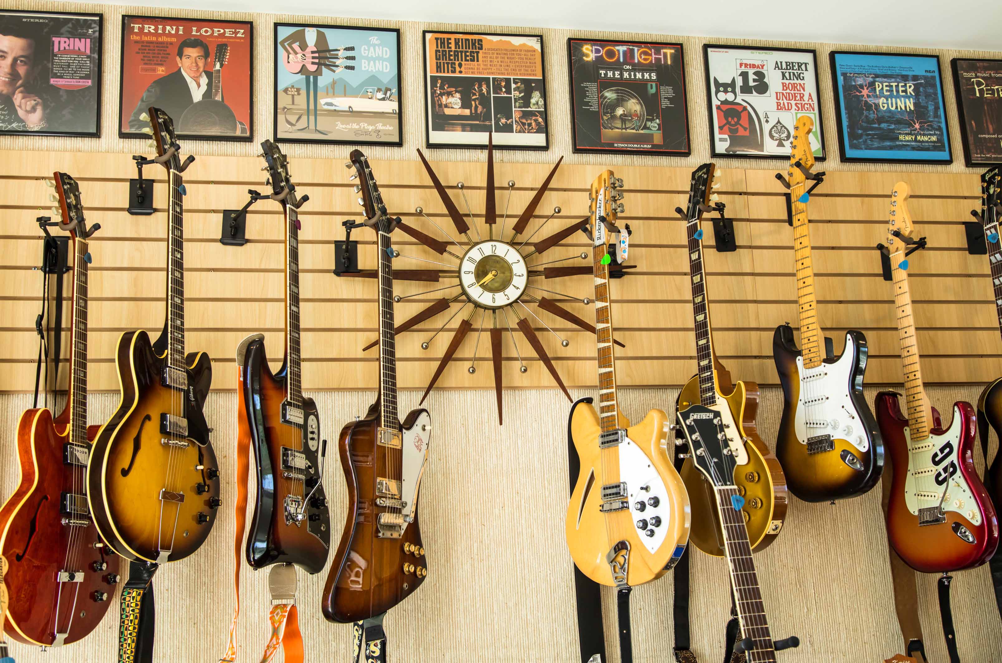 Classic & Sports Car – Also in my garage: classic guitars