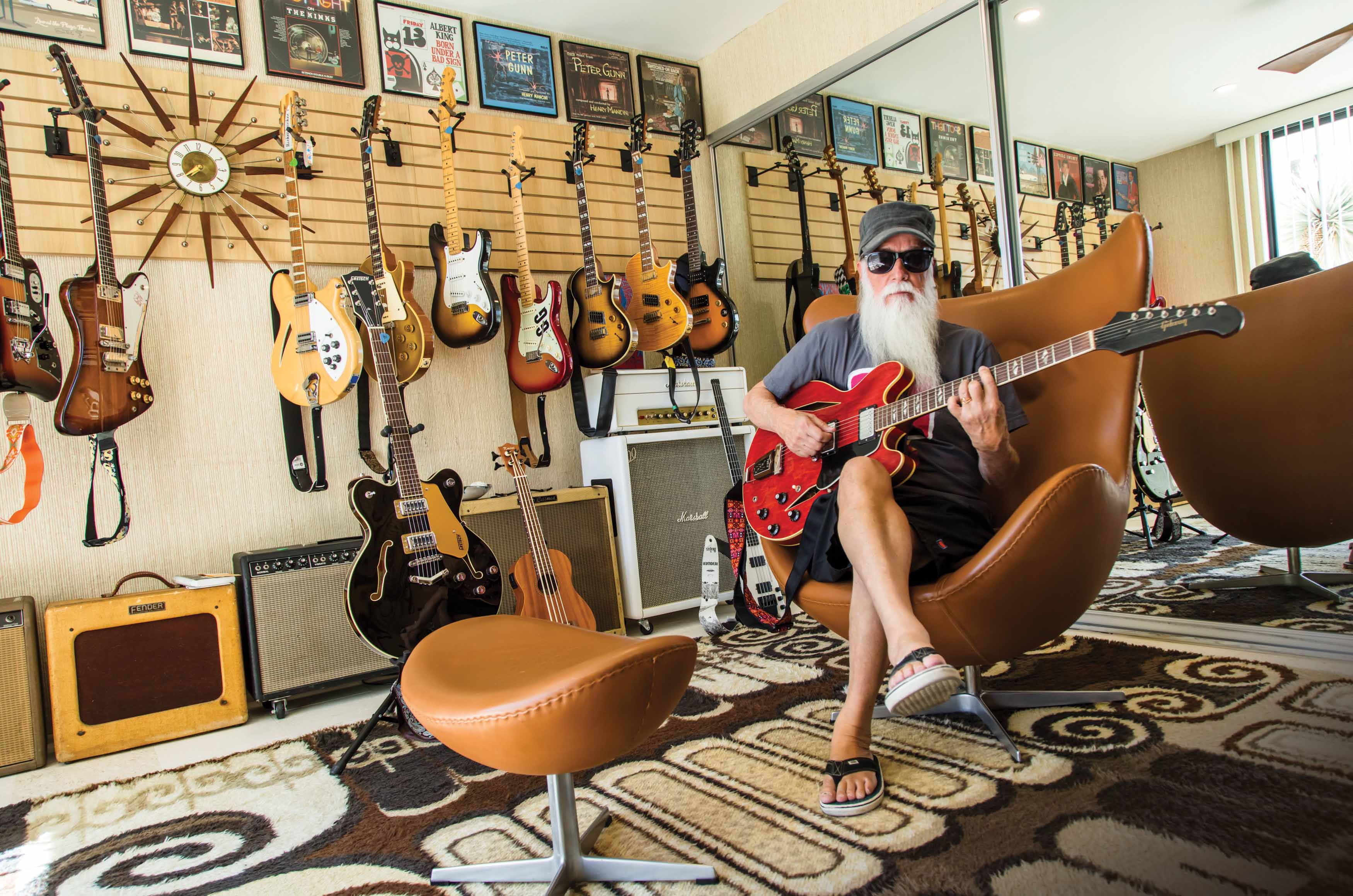 Classic & Sports Car – Also in my garage: classic guitars