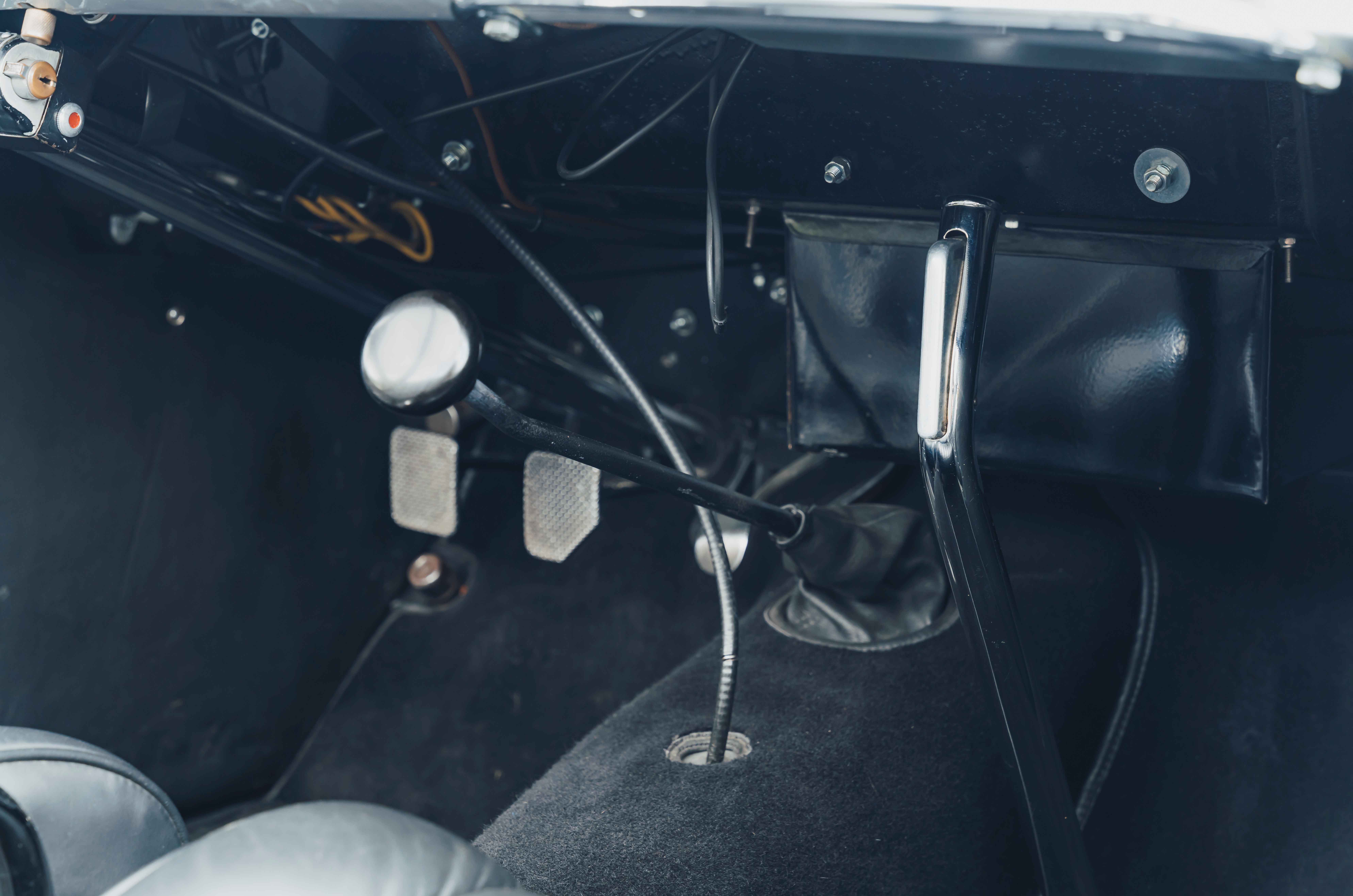 Classic & Sports Car – BMW 328 vs SS Jaguar 100: great expectations