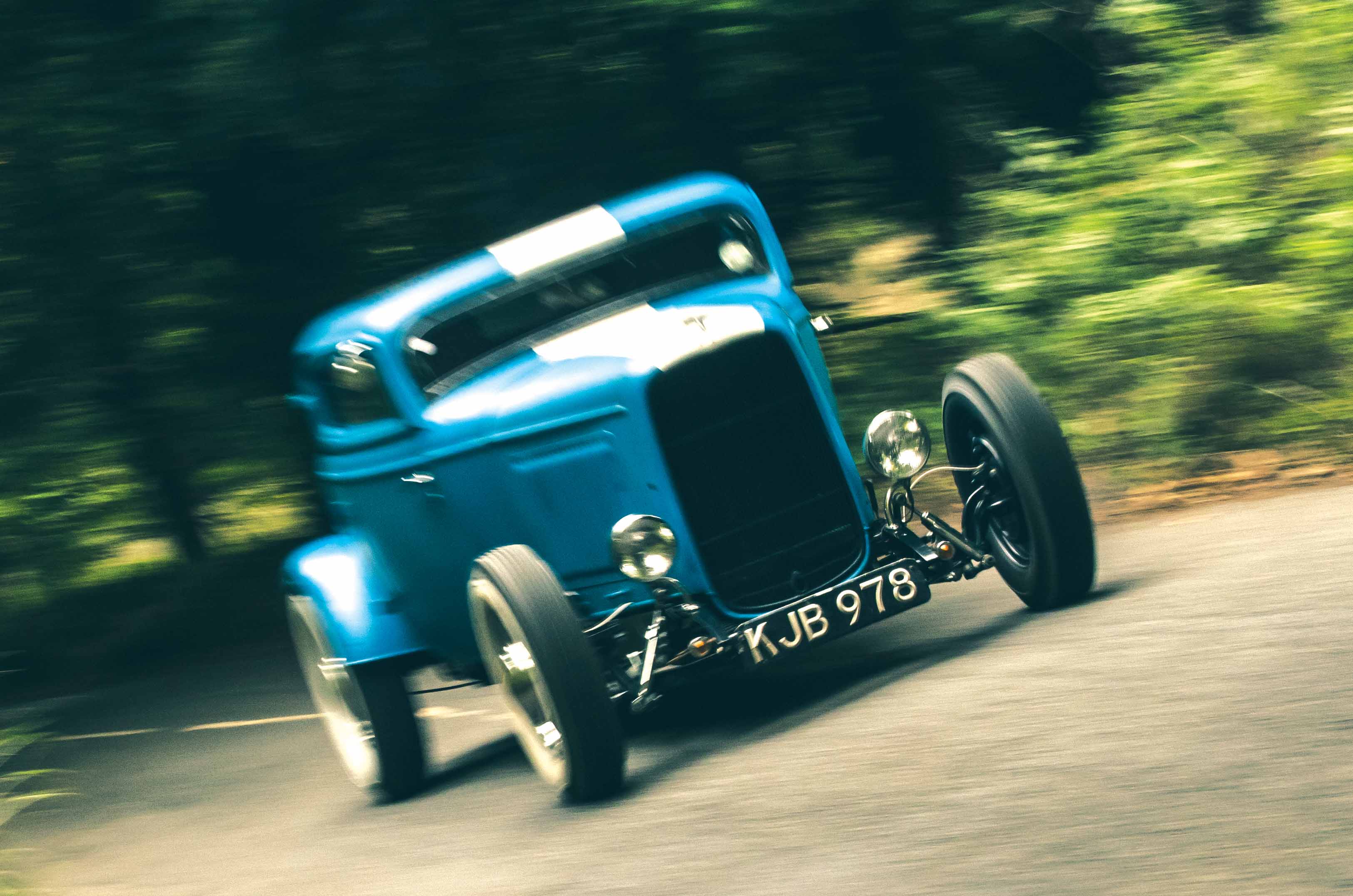 Classic & Sports Car – Low-Flyers hot-rod club: growing old disgracefully