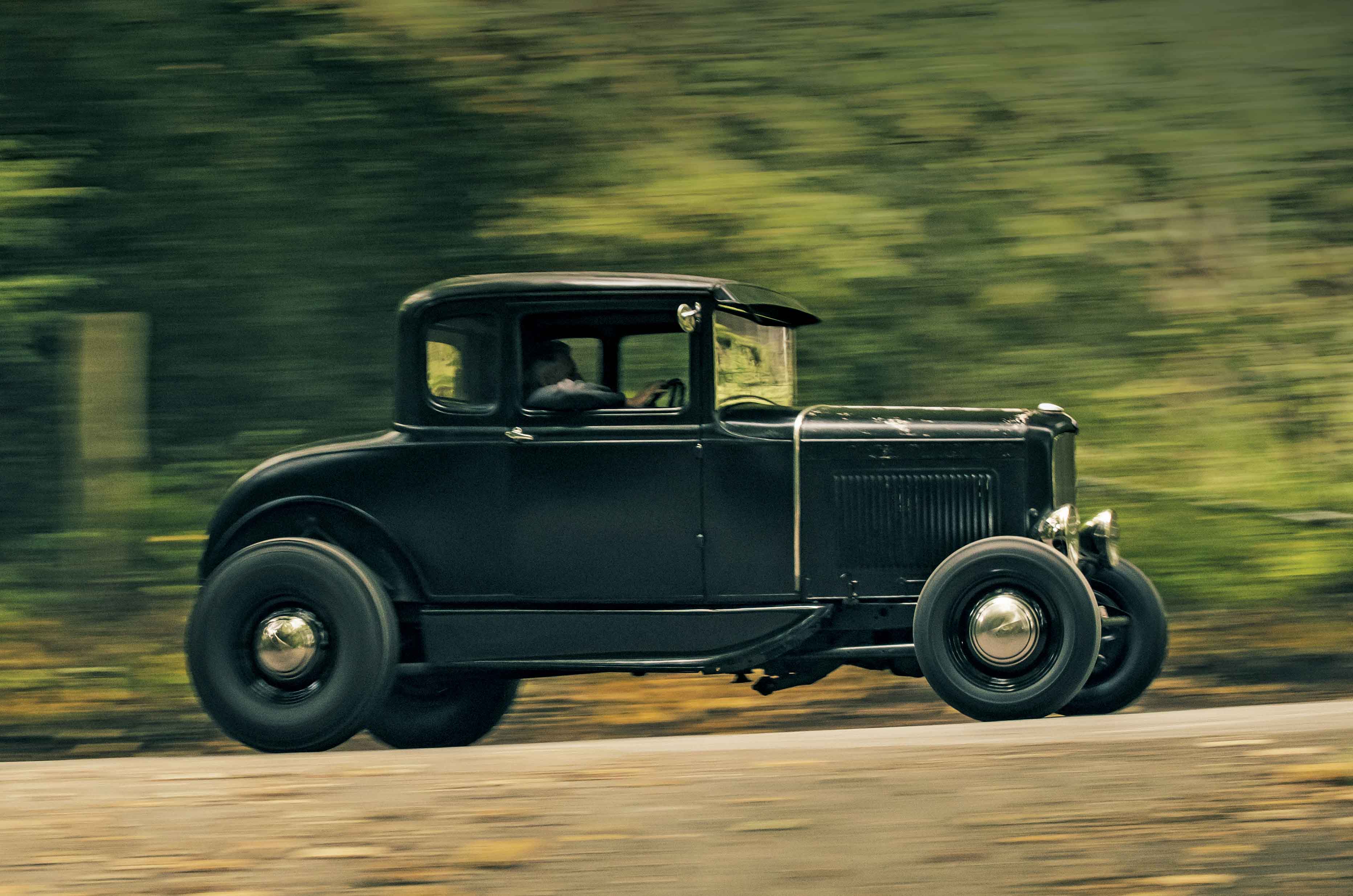 Classic & Sports Car – Low-Flyers hot-rod club: growing old disgracefully