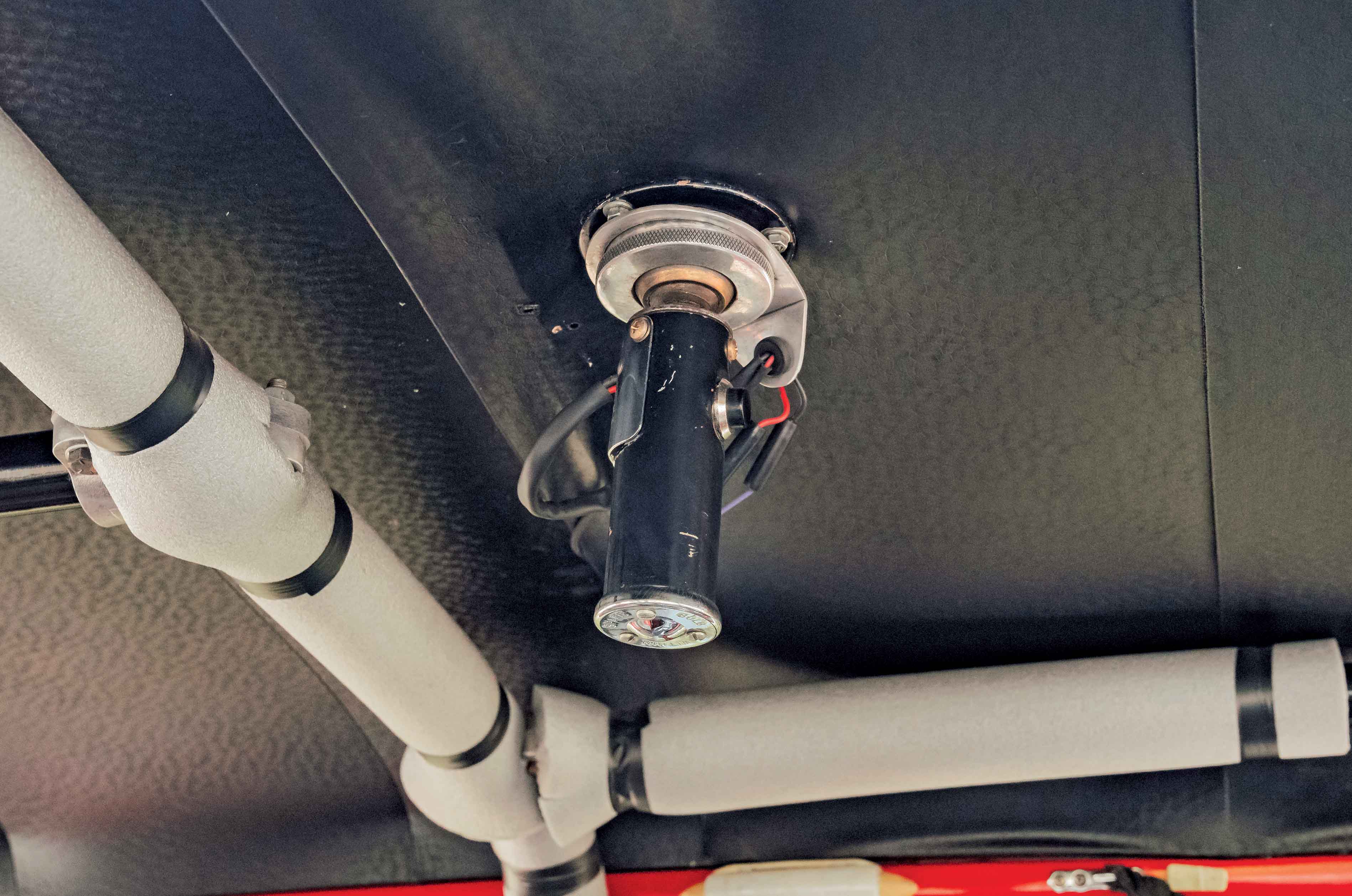 Classic & Sports Car – Mini Cooper ‘S’: small soldier