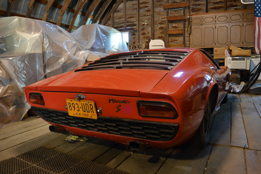 Barn-find legend Lamborghini Miura S up for sale