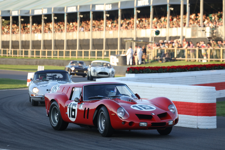 Classic & Sports Car – Goodwood Revival Day One: ‘Breadvan’ wins £200m Kinrara