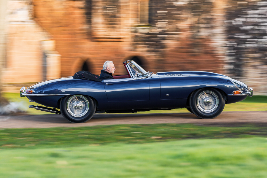 Classic & Sports Car - Jaguar E-type: a quest for perfection