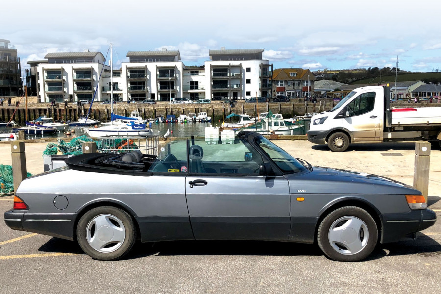 Classic & Sports Car – Your classic: Saab 900 turbo 16S Convertible