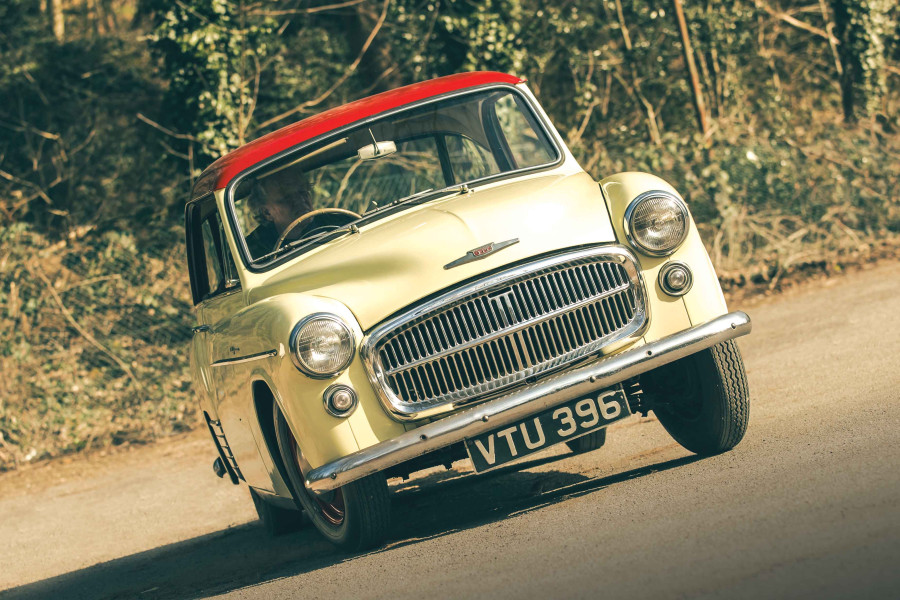 Classic & Sports Car – Hillman Minx Californian: a ray of sunshine