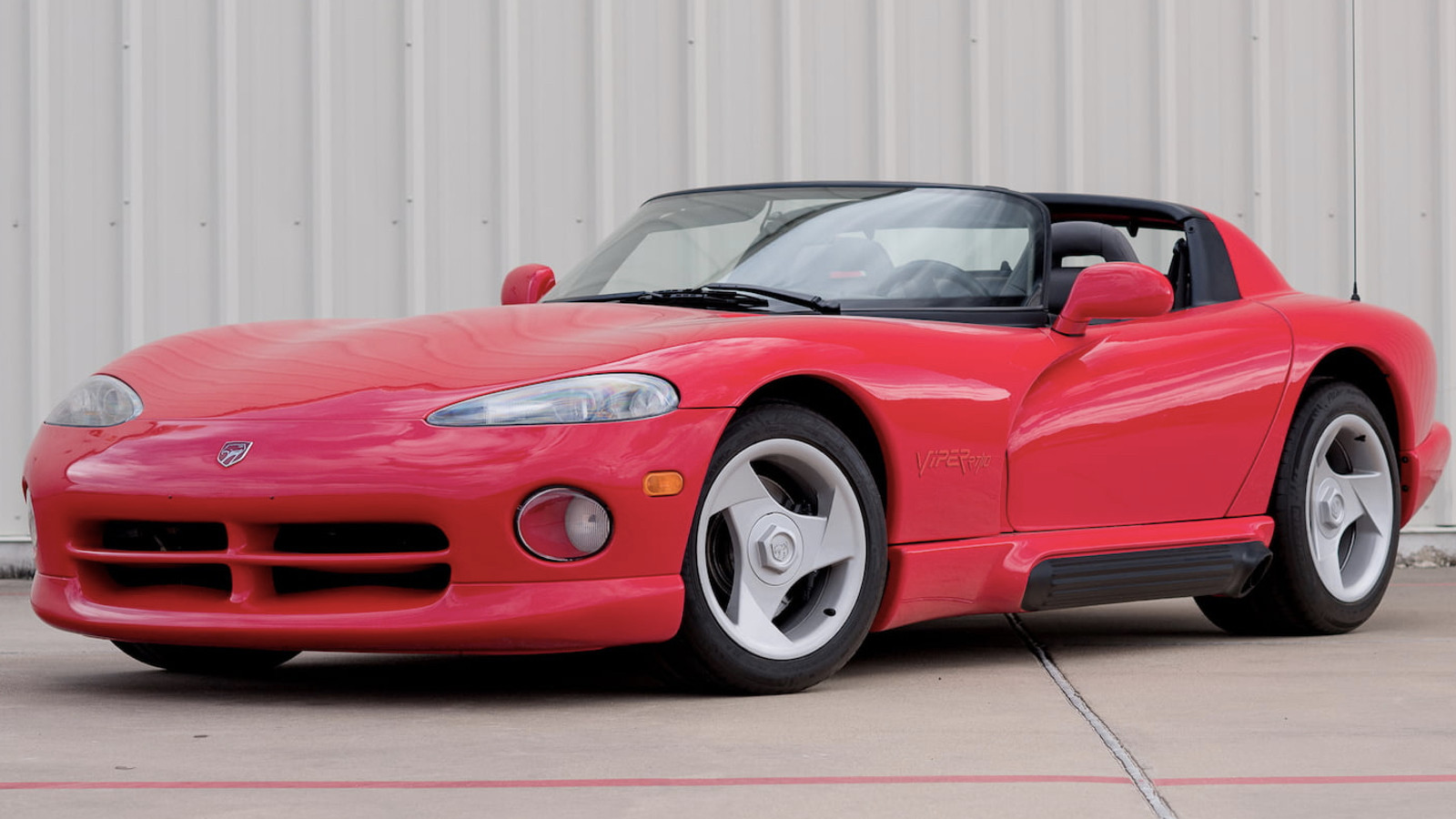 9 Vipers up for grabs at Mecum’s Houston auction